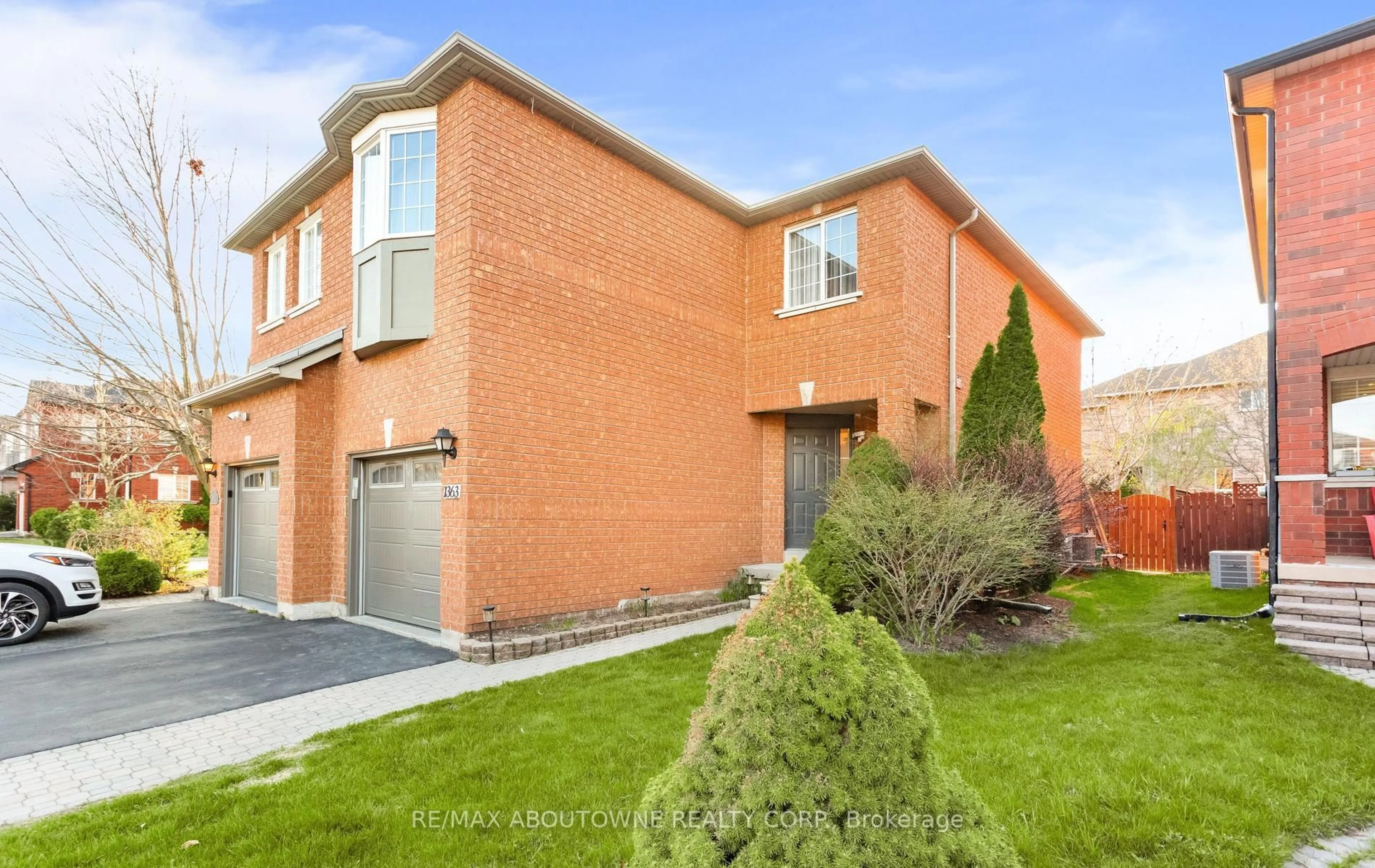 Home with brick exterior material, street for 1363 Brookstar Dr, Oakville Ontario L6M 3W1