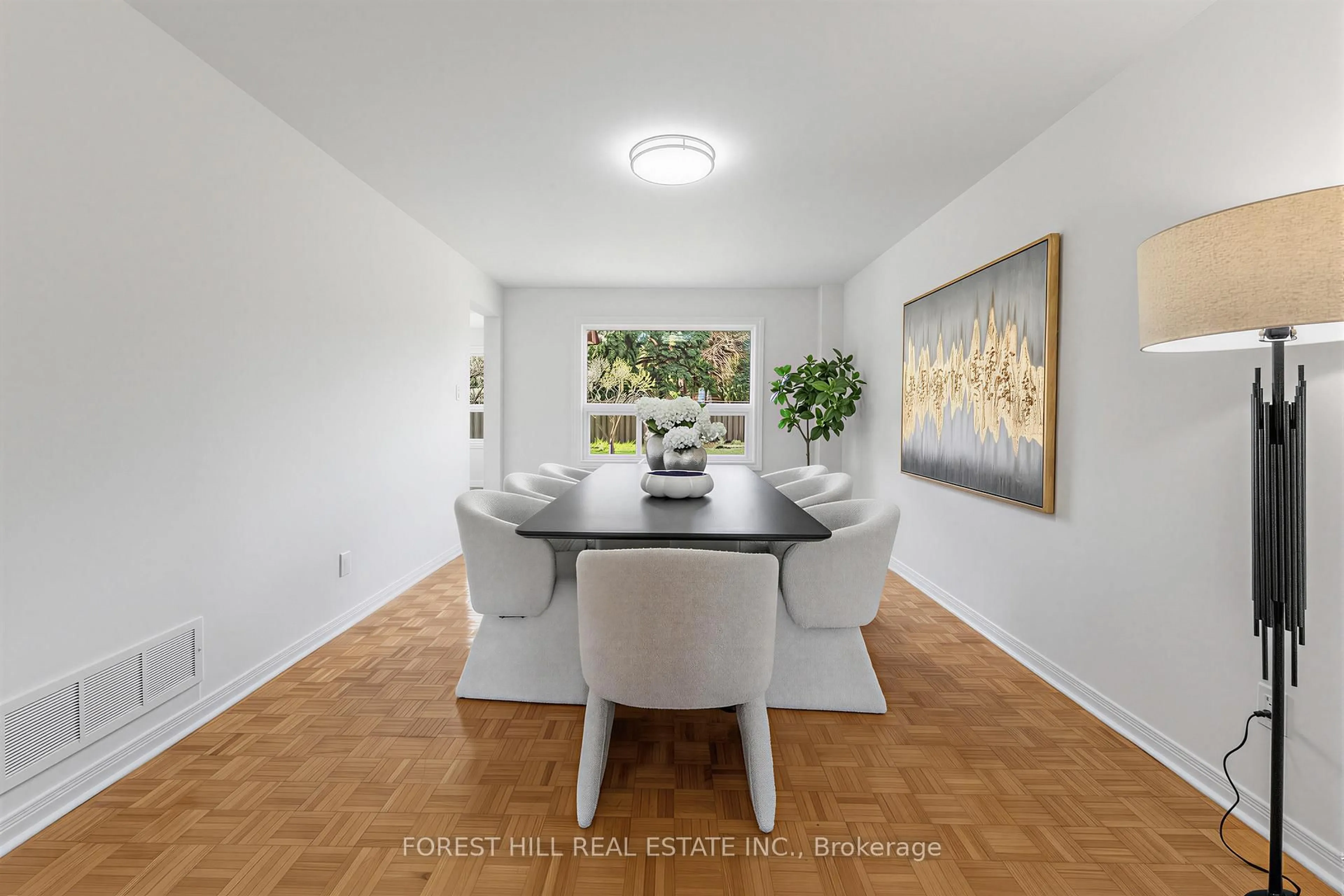 Dining room, unknown for 4129 Molly Ave, Mississauga Ontario L4Z 1E3