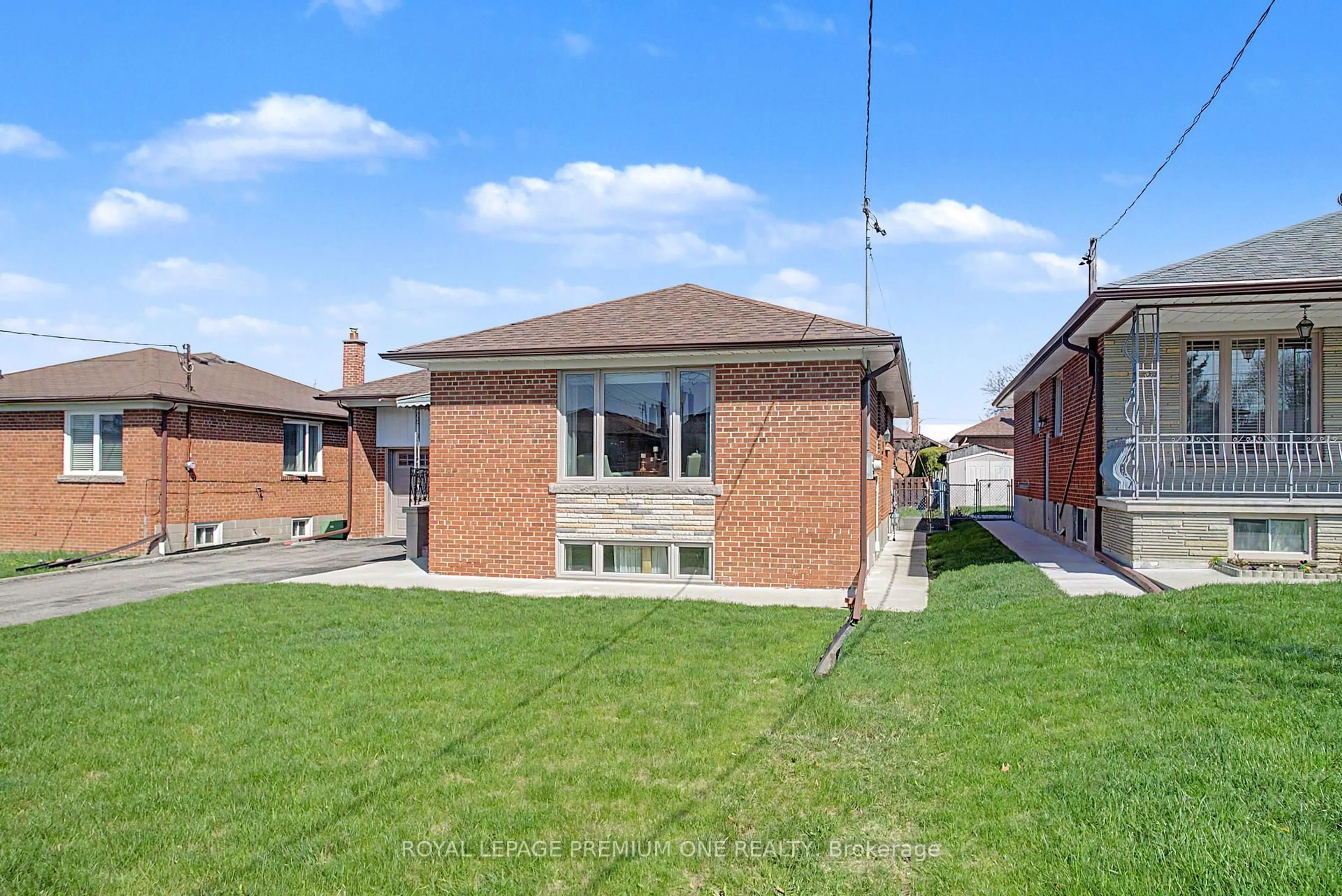 Home with brick exterior material, street for 76 Tavistock Rd, Toronto Ontario M3M 2N9