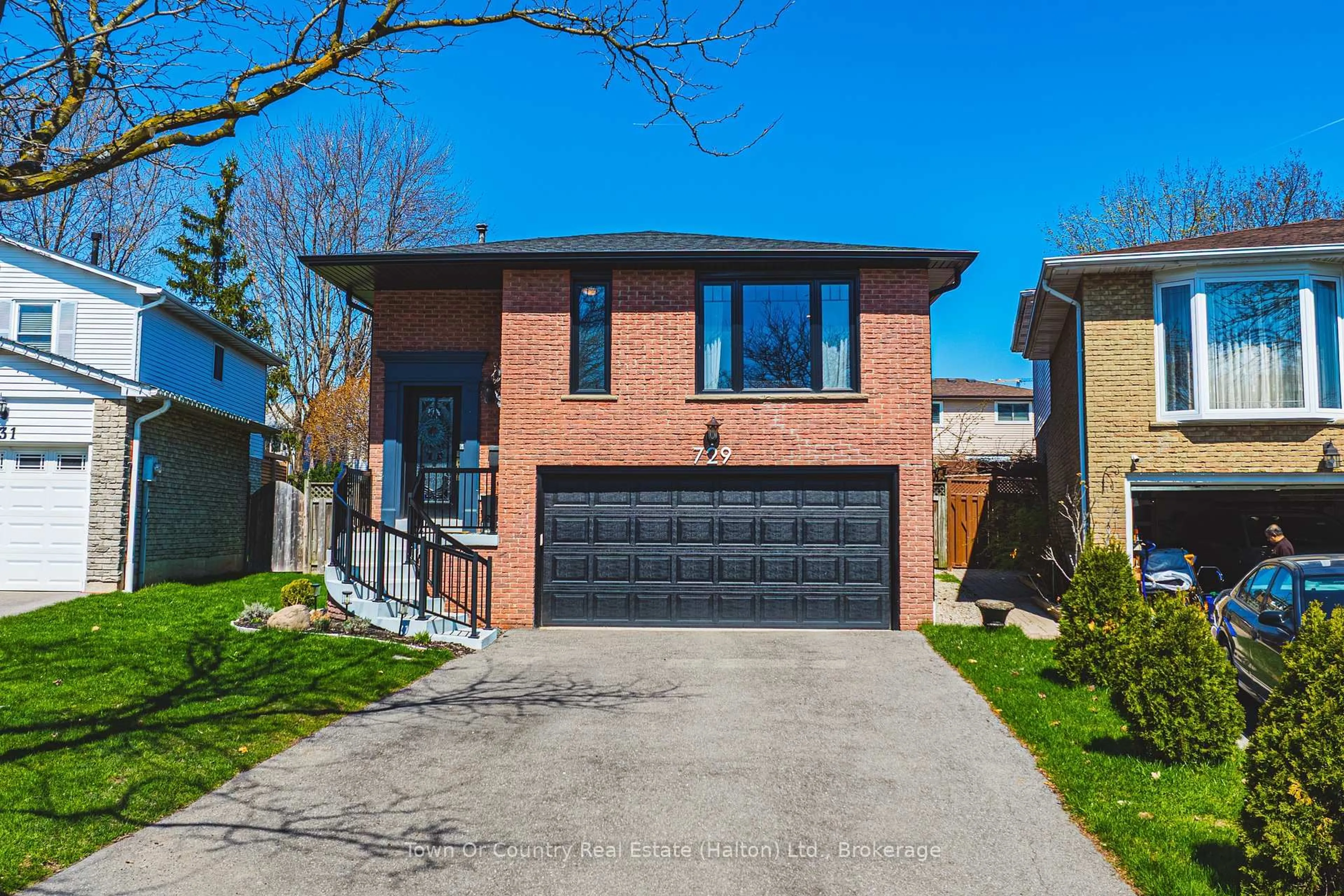 Home with brick exterior material, street for 729 Coulson Ave, Milton Ontario L9T 4J3