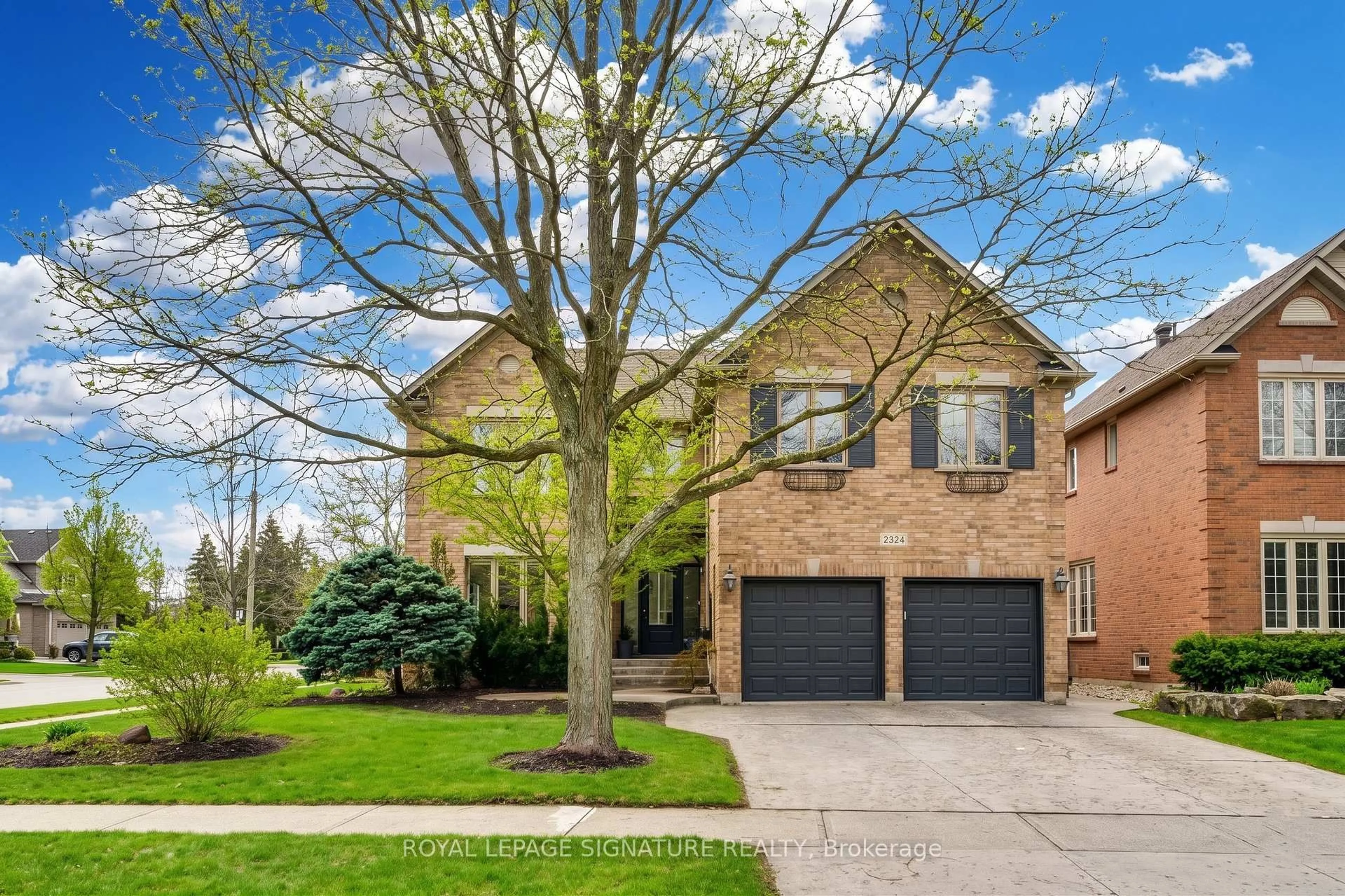 Home with brick exterior material, street for 2324 Hilltop Lane, Oakville Ontario L6M 3M8