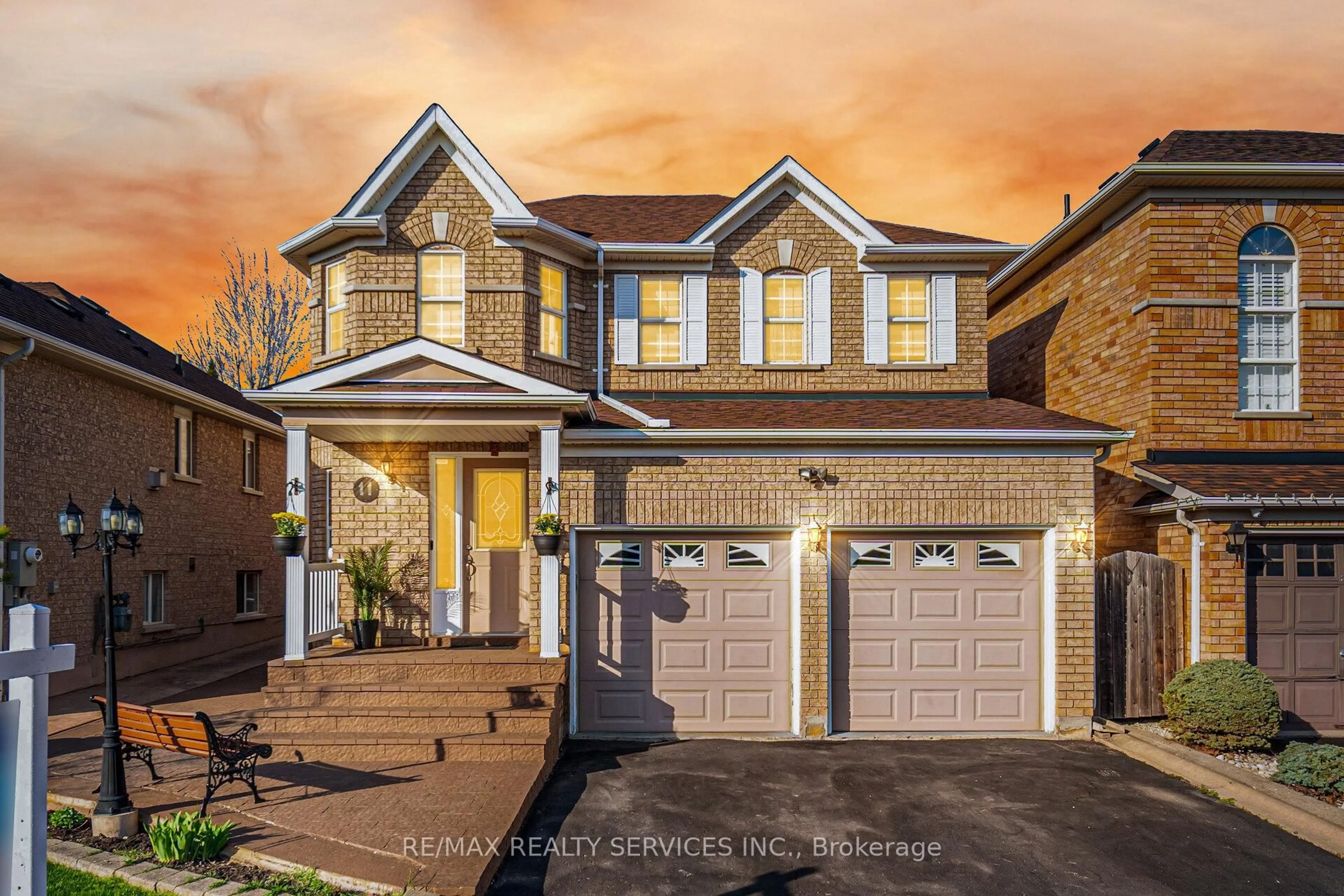Home with brick exterior material, street for 11 Poplar Plains Rd, Brampton Ontario L7A 2E3