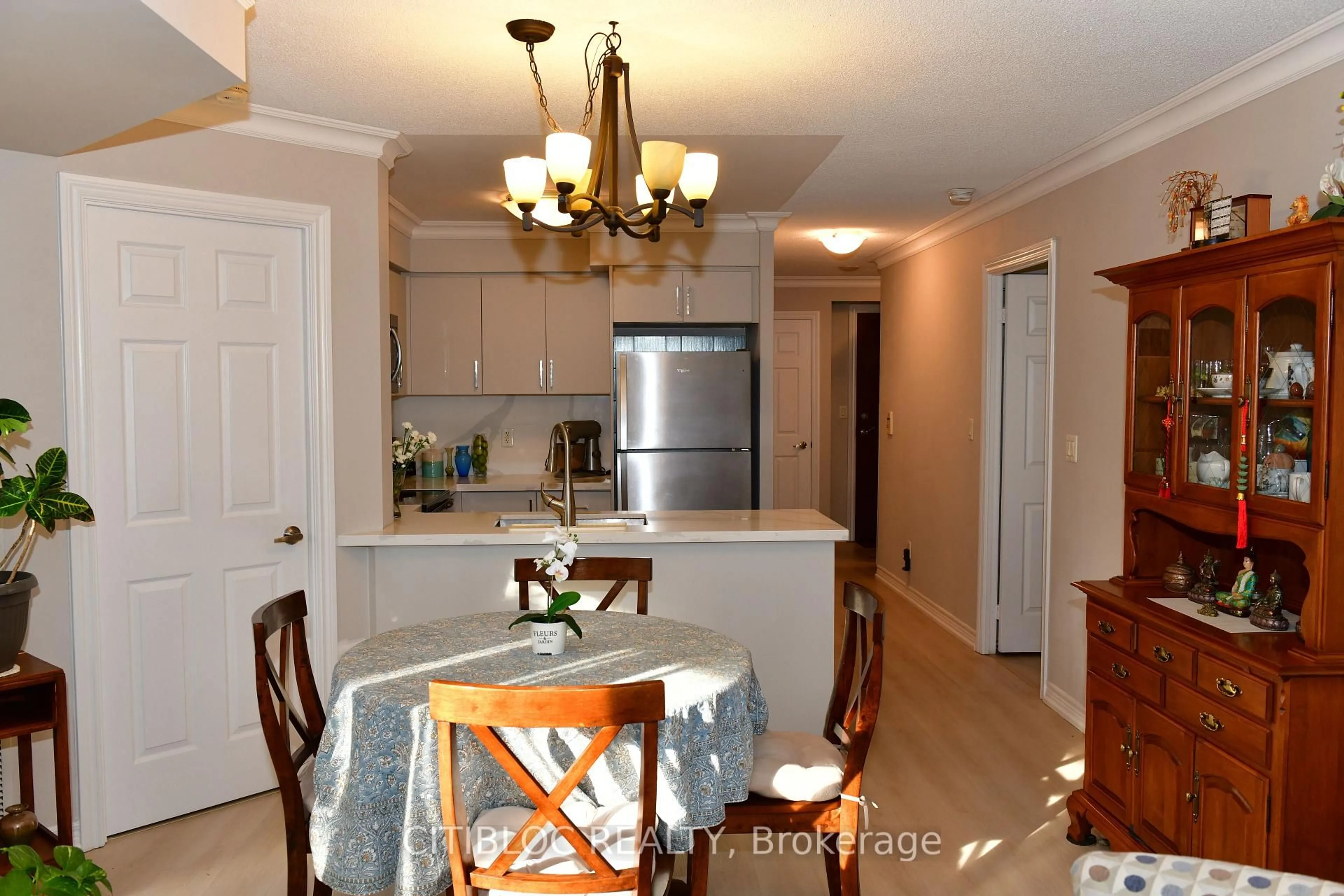 Open concept kitchen, unknown for 310 Burnhamthorpe Rd #213, Mississauga Ontario L5B 4P9