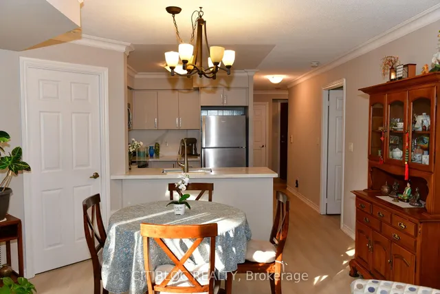 310 Burnhamthorpe Rd #213, Mississauga 3