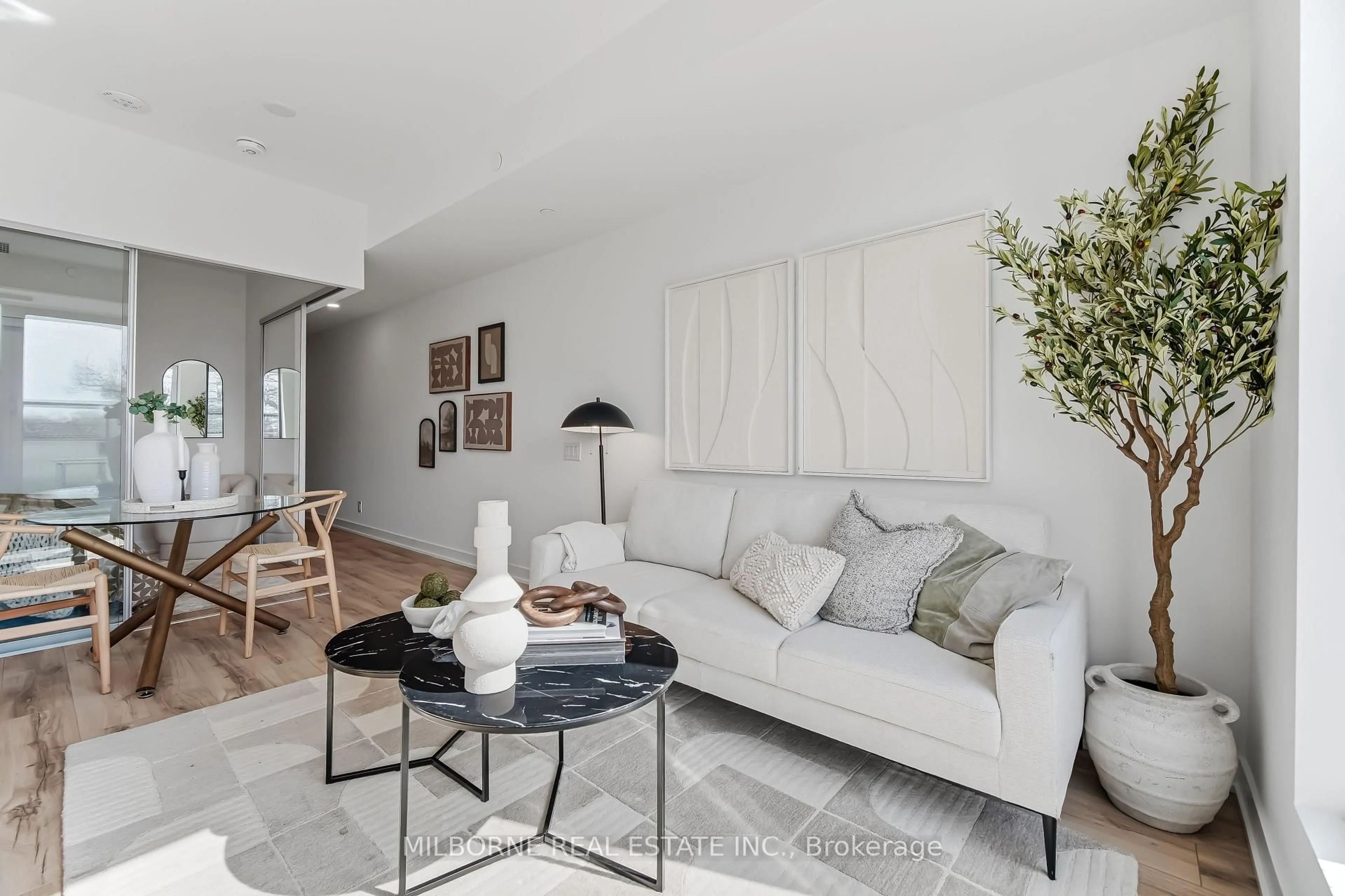 Living room with furniture, unknown for 1660 Bloor St #708, Toronto Ontario M6P 1A8