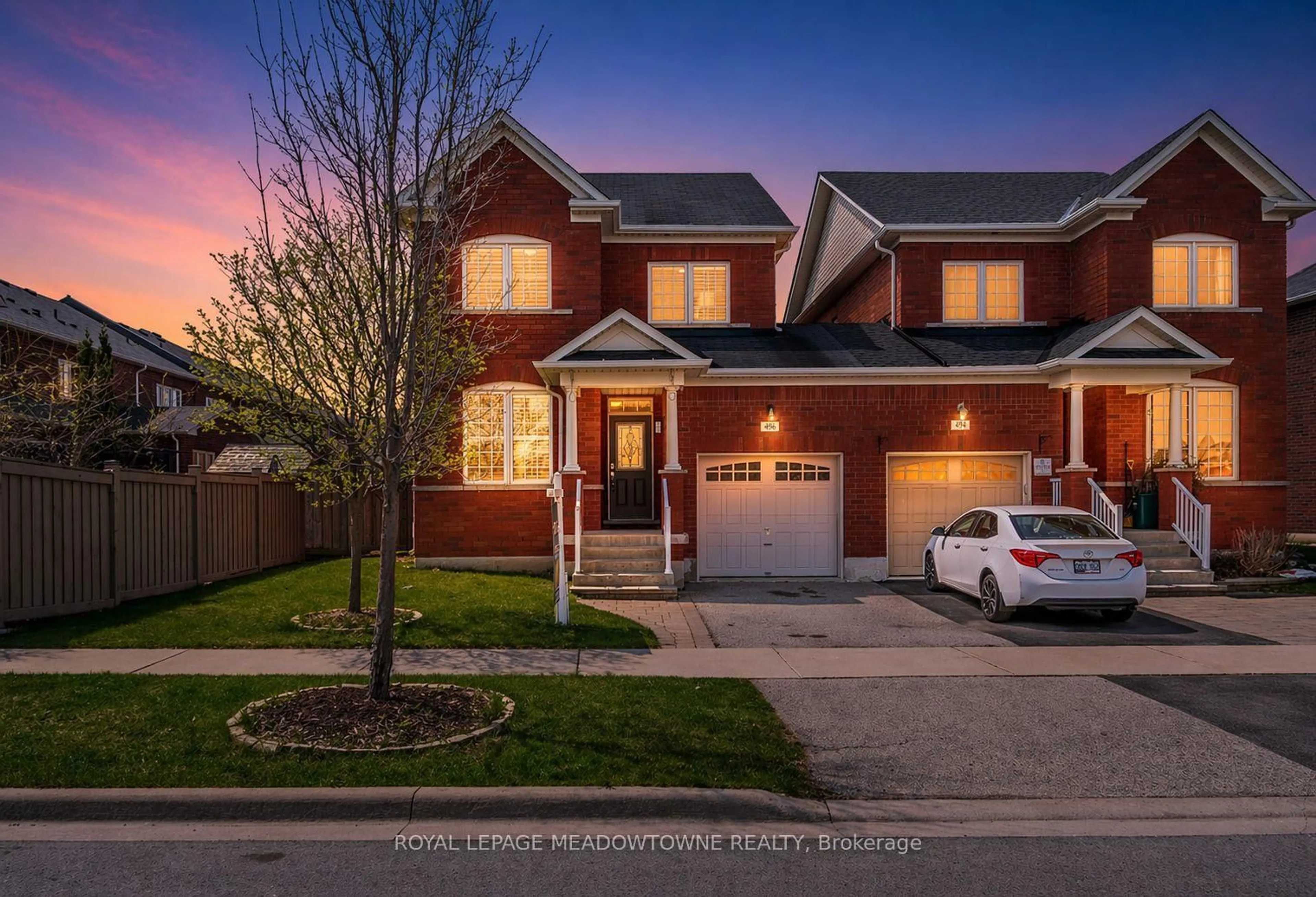 Home with brick exterior material, street for 496 Savoline Blvd, Milton Ontario L9T 7X3