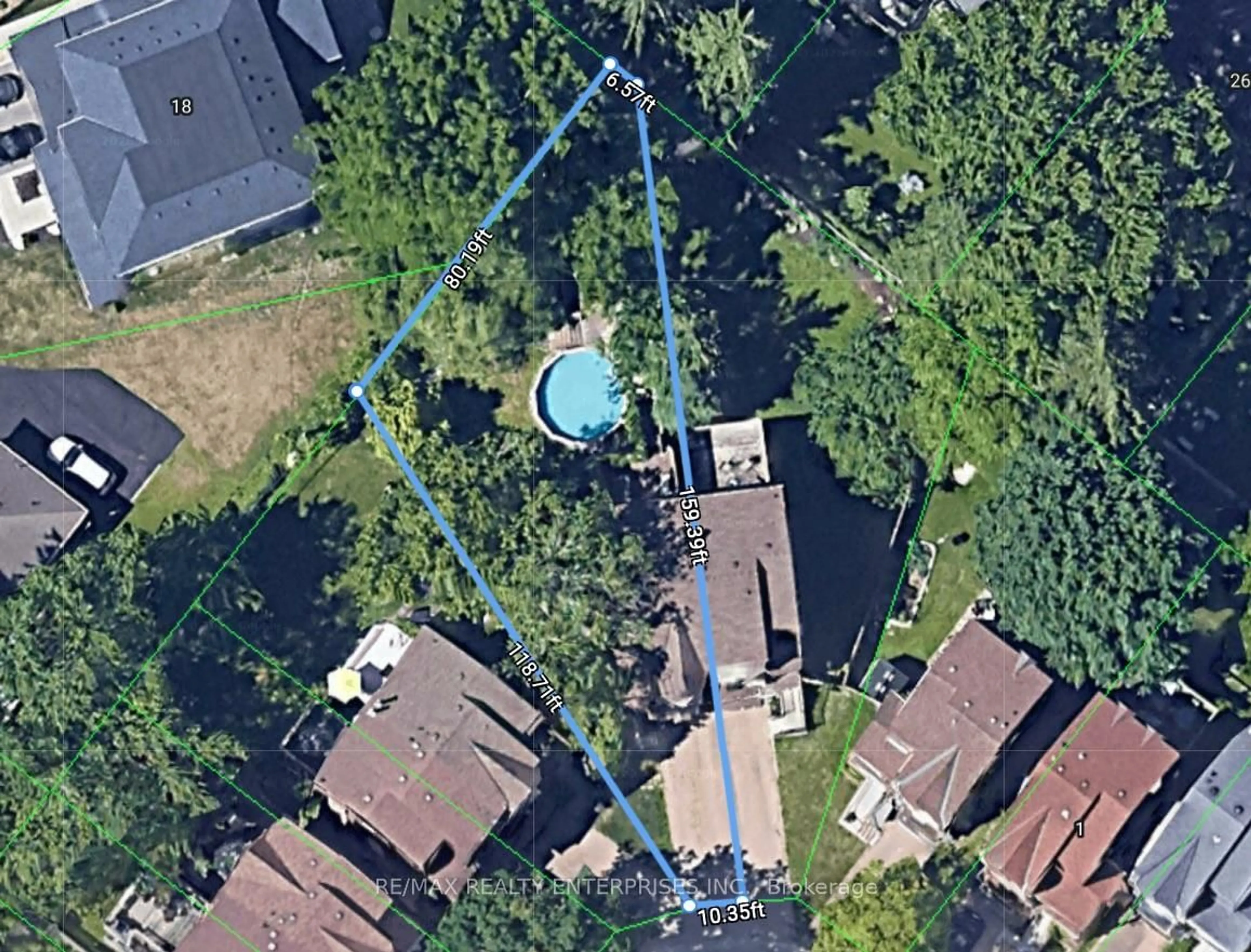 A pic from outside/outdoor area/front of a property/back of a property/a pic from drone, street for 7 Normandy Pl, Oakville Ontario L6K 1R9