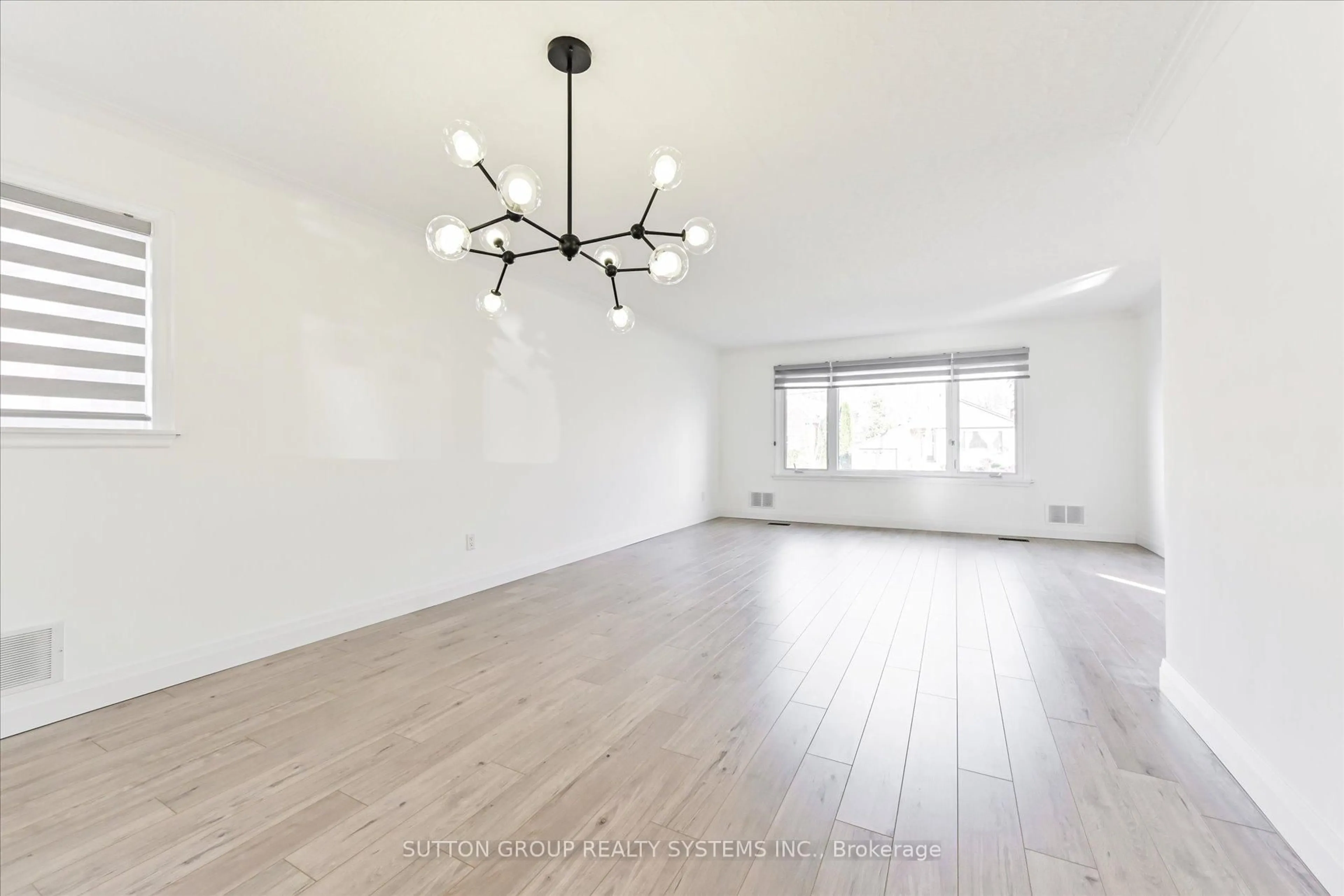 A pic of a room for 4 Cranston Rd, Toronto Ontario M9B 3X8