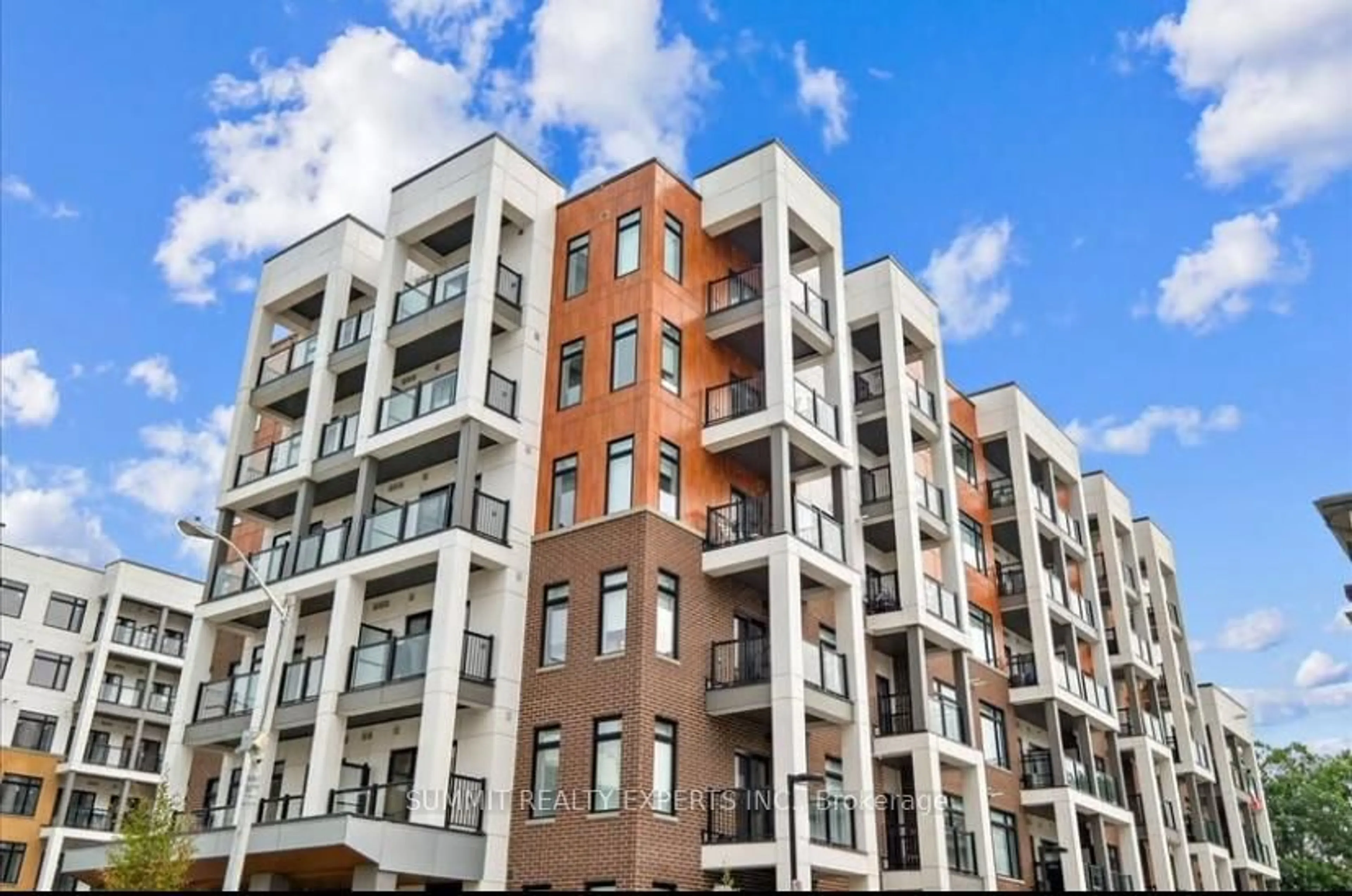 Unknown for 135 Canon Jackson Dr #607, Toronto Ontario M6M 0C3