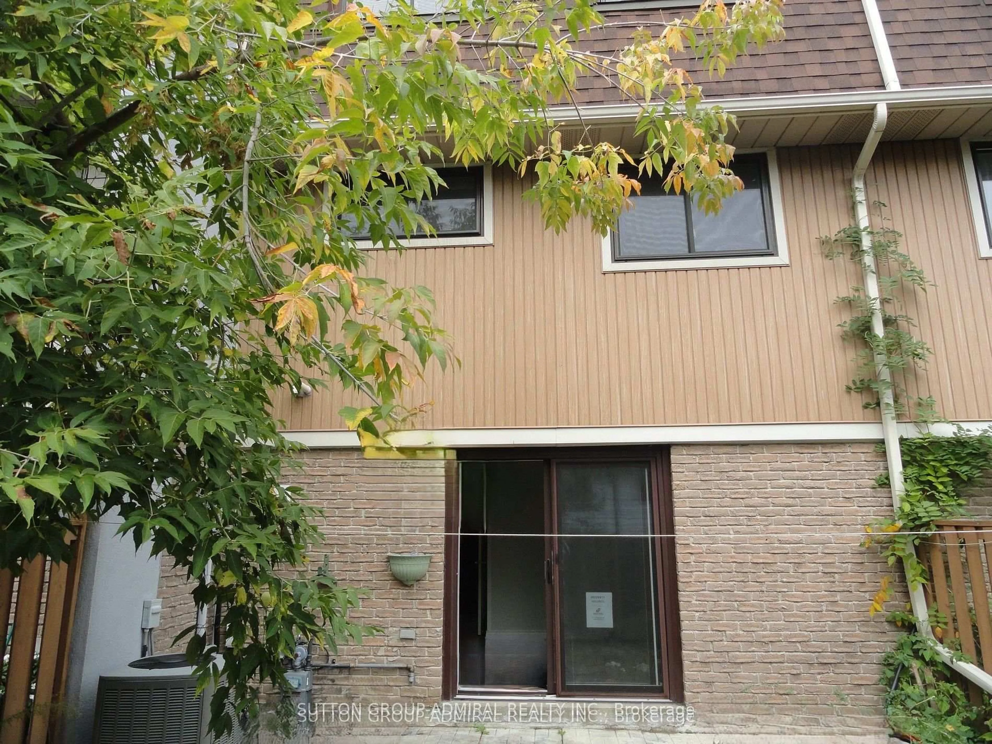 Unknown for 137 Ashton Cres, Brampton Ontario L6S 3J9