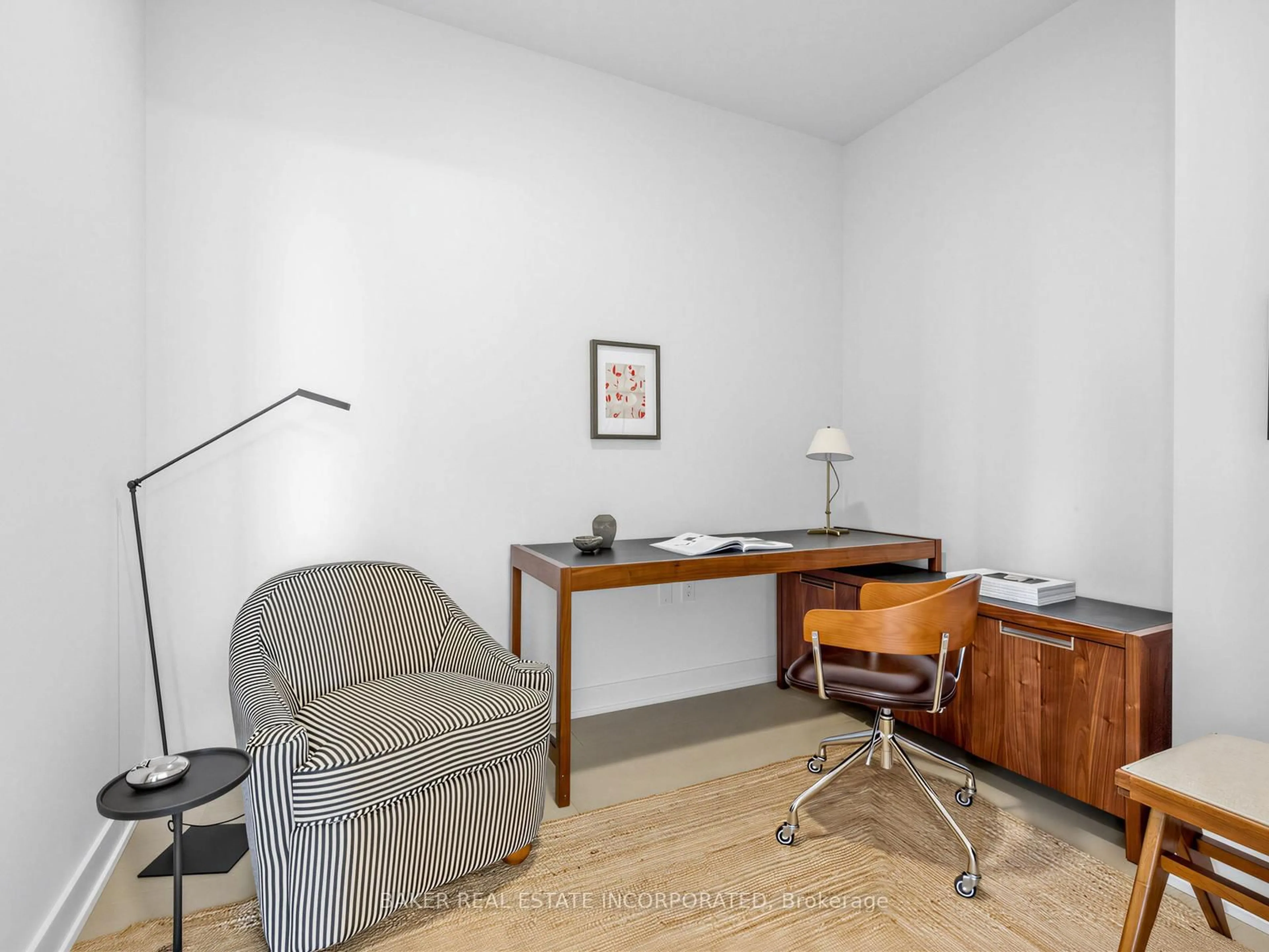 A pic of a room for 758 Dovercourt Rd #709, Toronto Ontario M6H 0G7