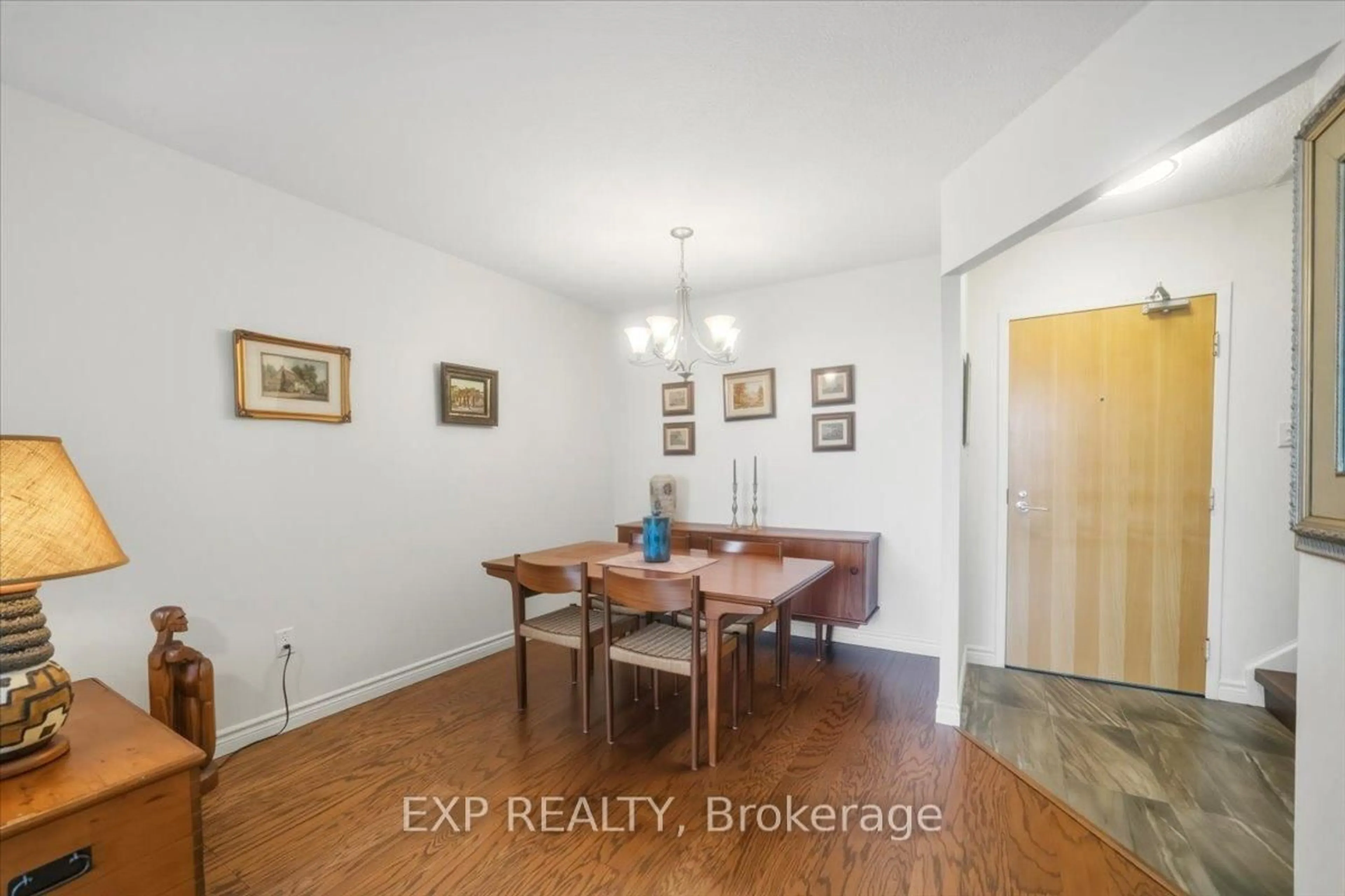 Dining room, unknown for 60 Southport St #617, Toronto Ontario M6S 3N4