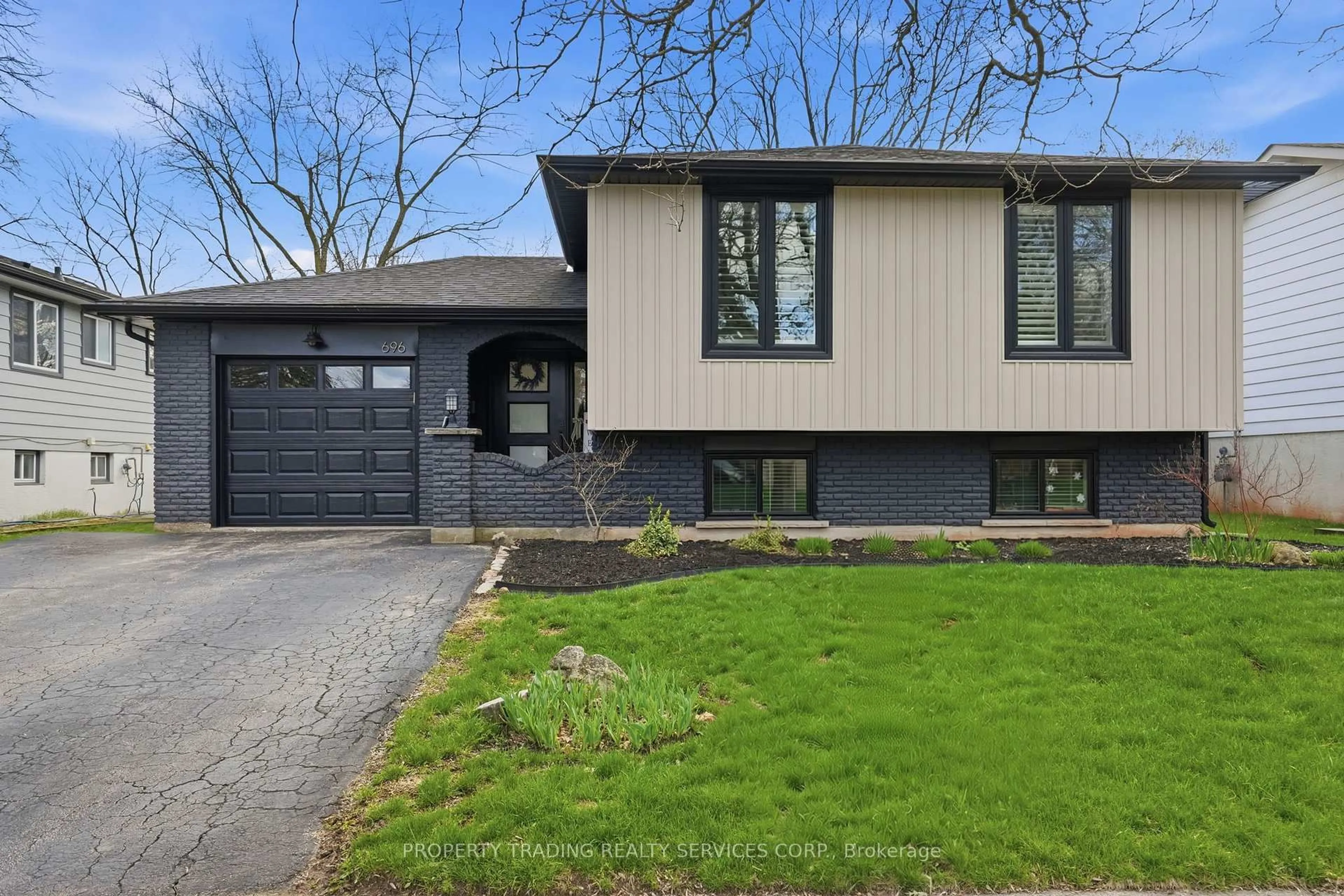 Home with brick exterior material, street for 696 Francis Rd, Burlington Ontario L7T 3X7