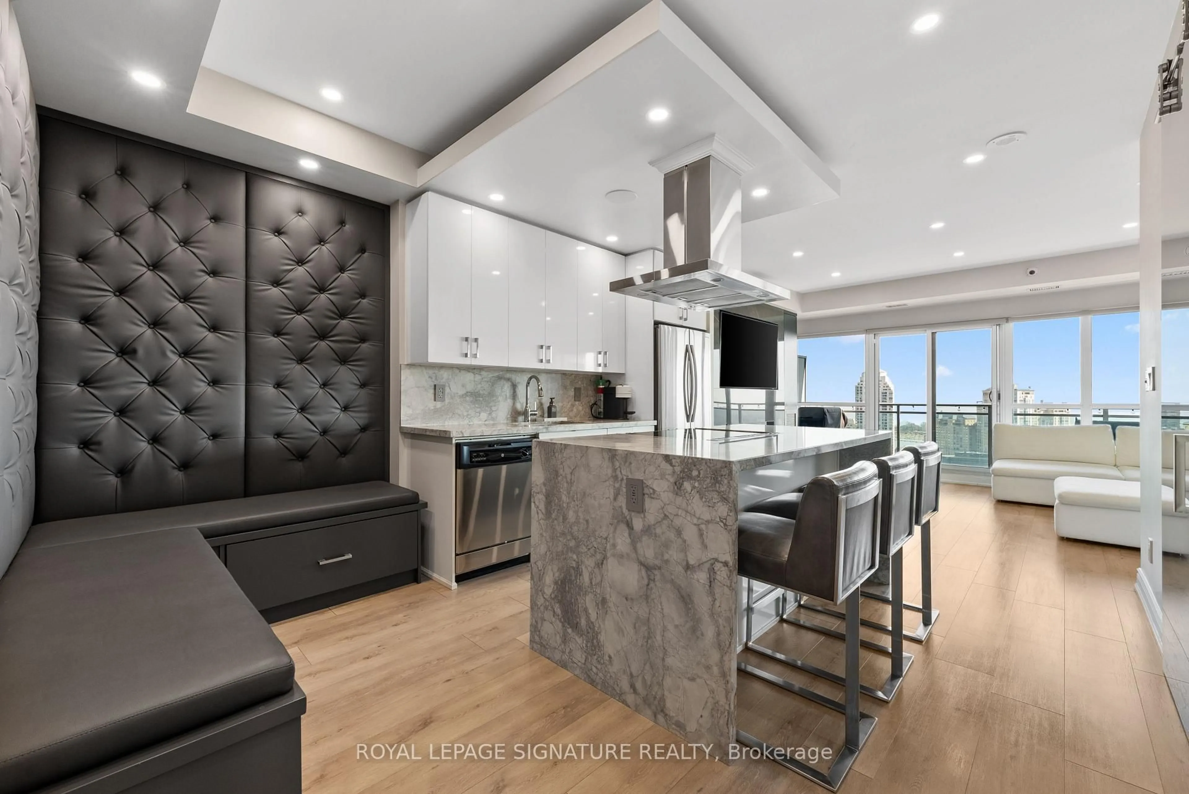 Contemporary kitchen, ceramic/tile floor for 165 Legion Rd #2128, Toronto Ontario M8Y 0B3