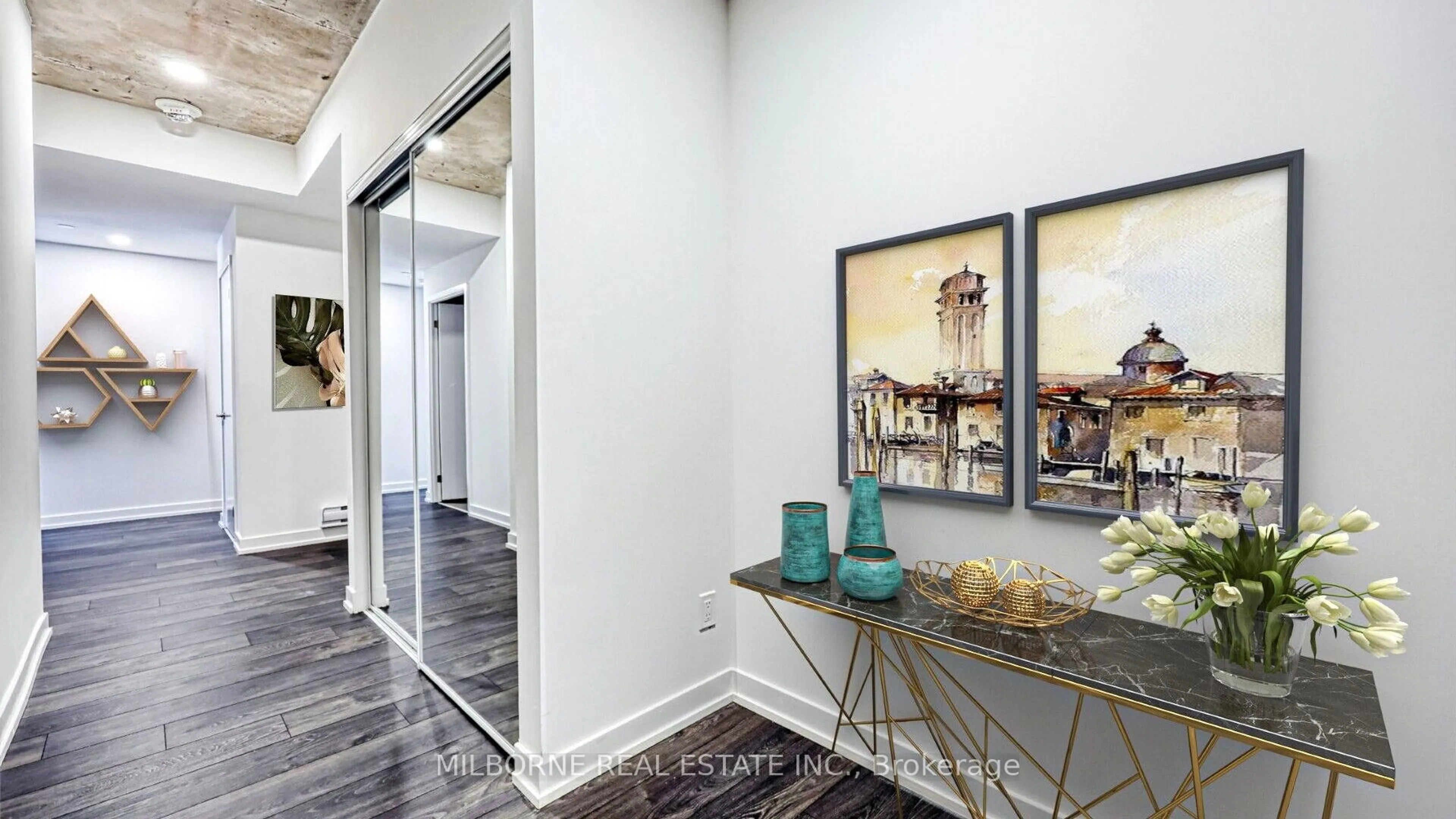 Indoor entryway for 57 Brock Ave #206, Toronto Ontario M3H 3N2