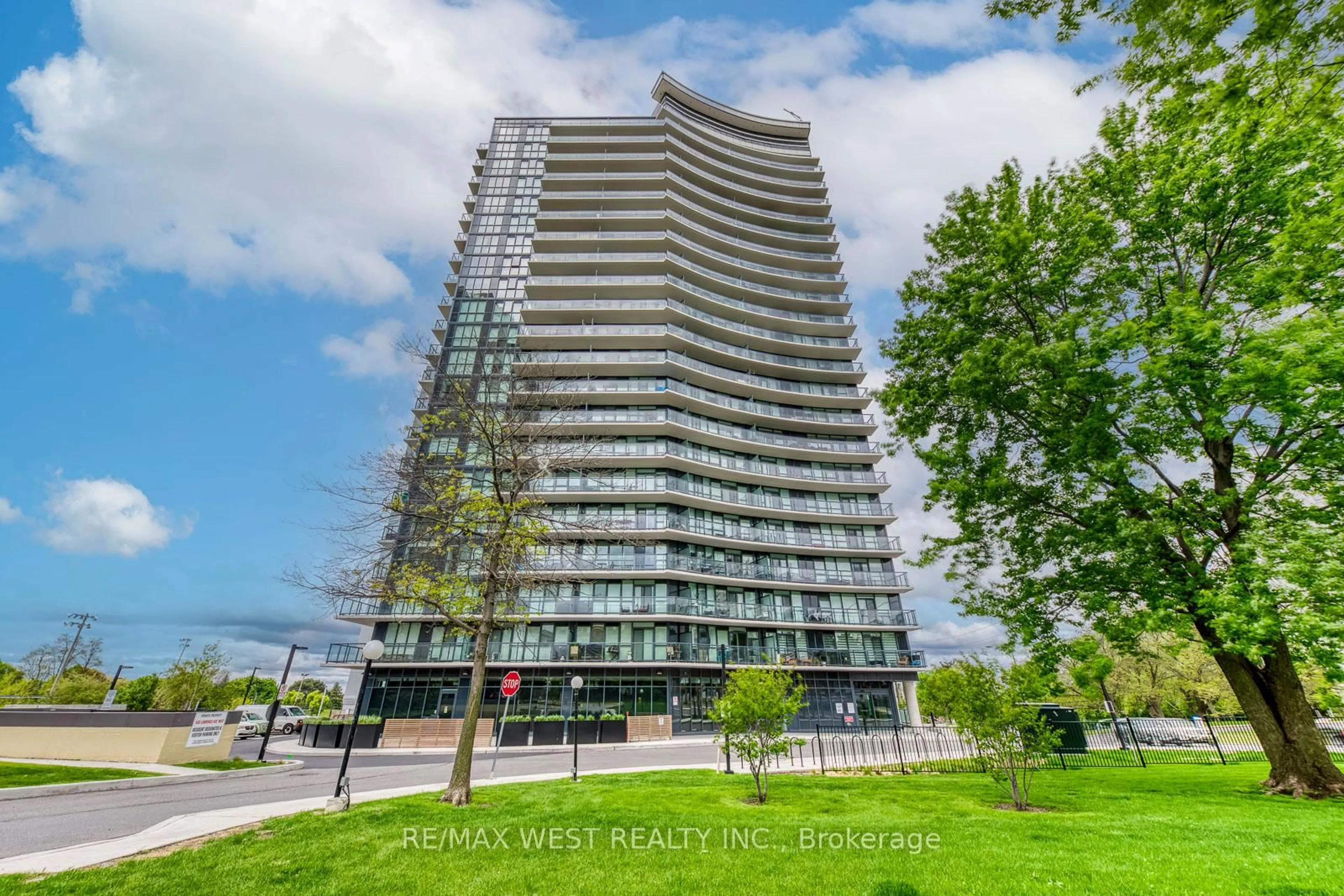 A pic from outside/outdoor area/front of a property/back of a property/a pic from drone, building for 1461 Lawrence Ave #1104, Toronto Ontario M6L 0A6