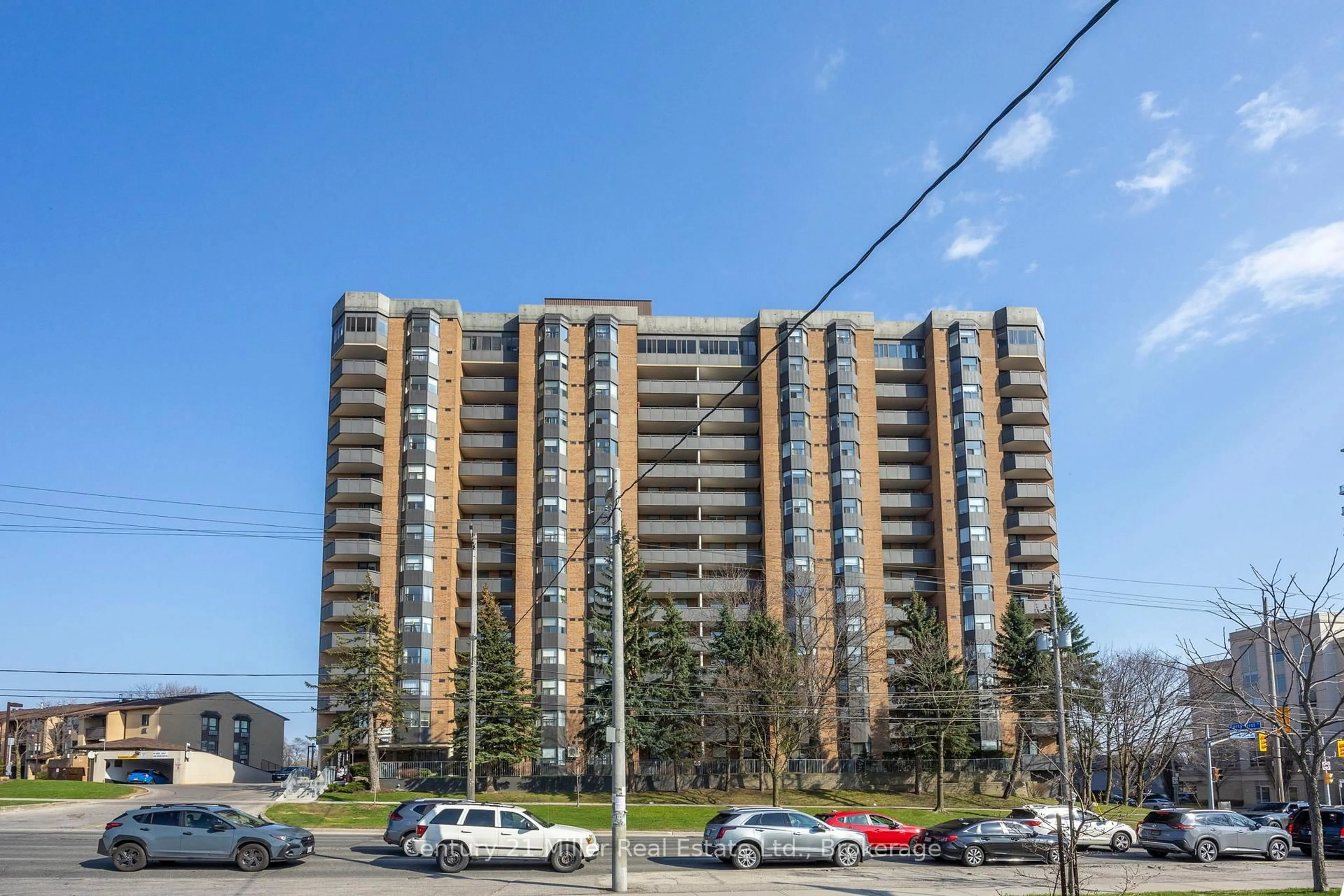 Unknown for 3845 Lake Shore Blvd #411, Toronto Ontario M8W 4Y3
