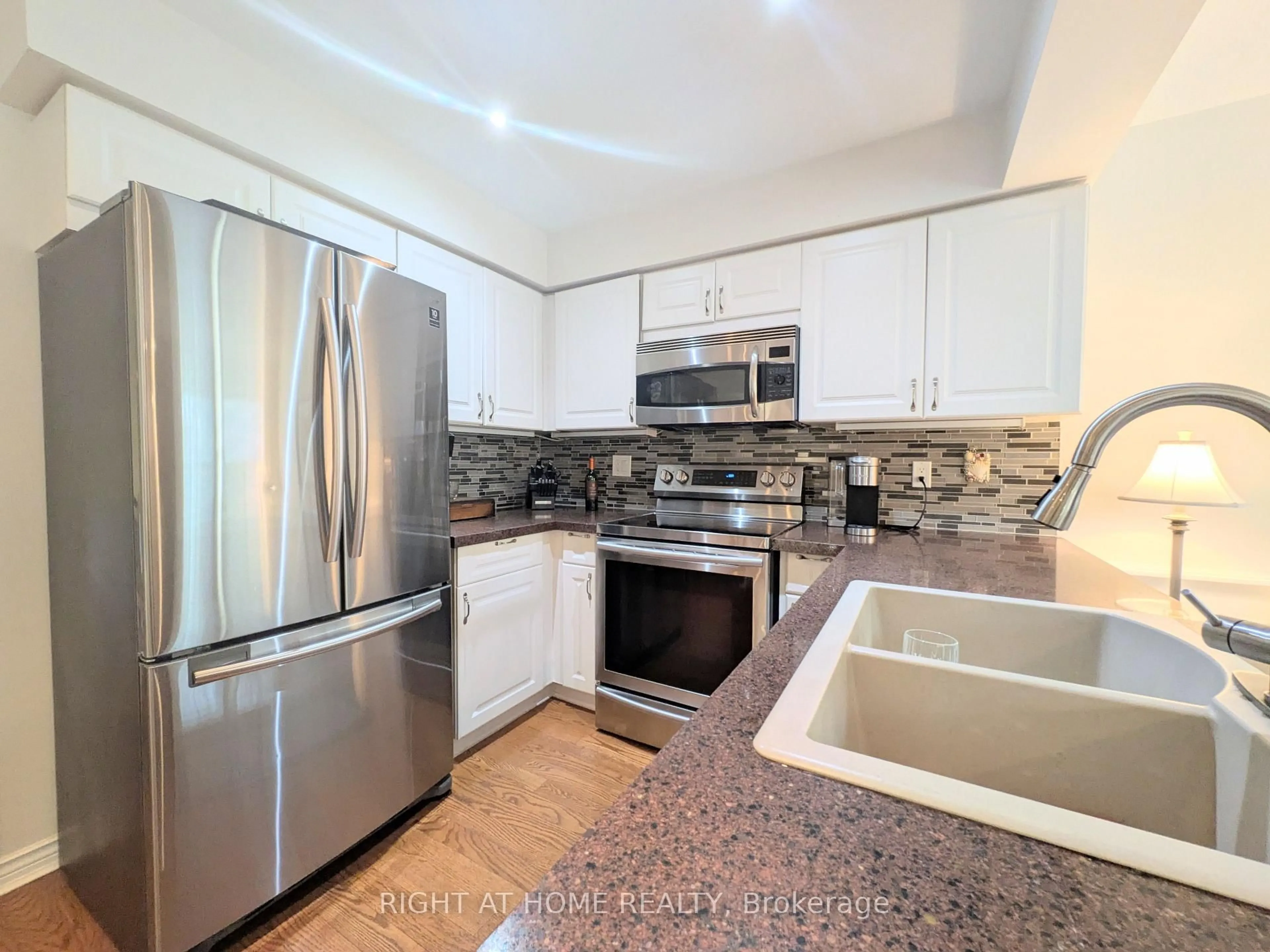 Unknown for 2096 Blacksmith Lane, Oakville Ontario L6M 3A3