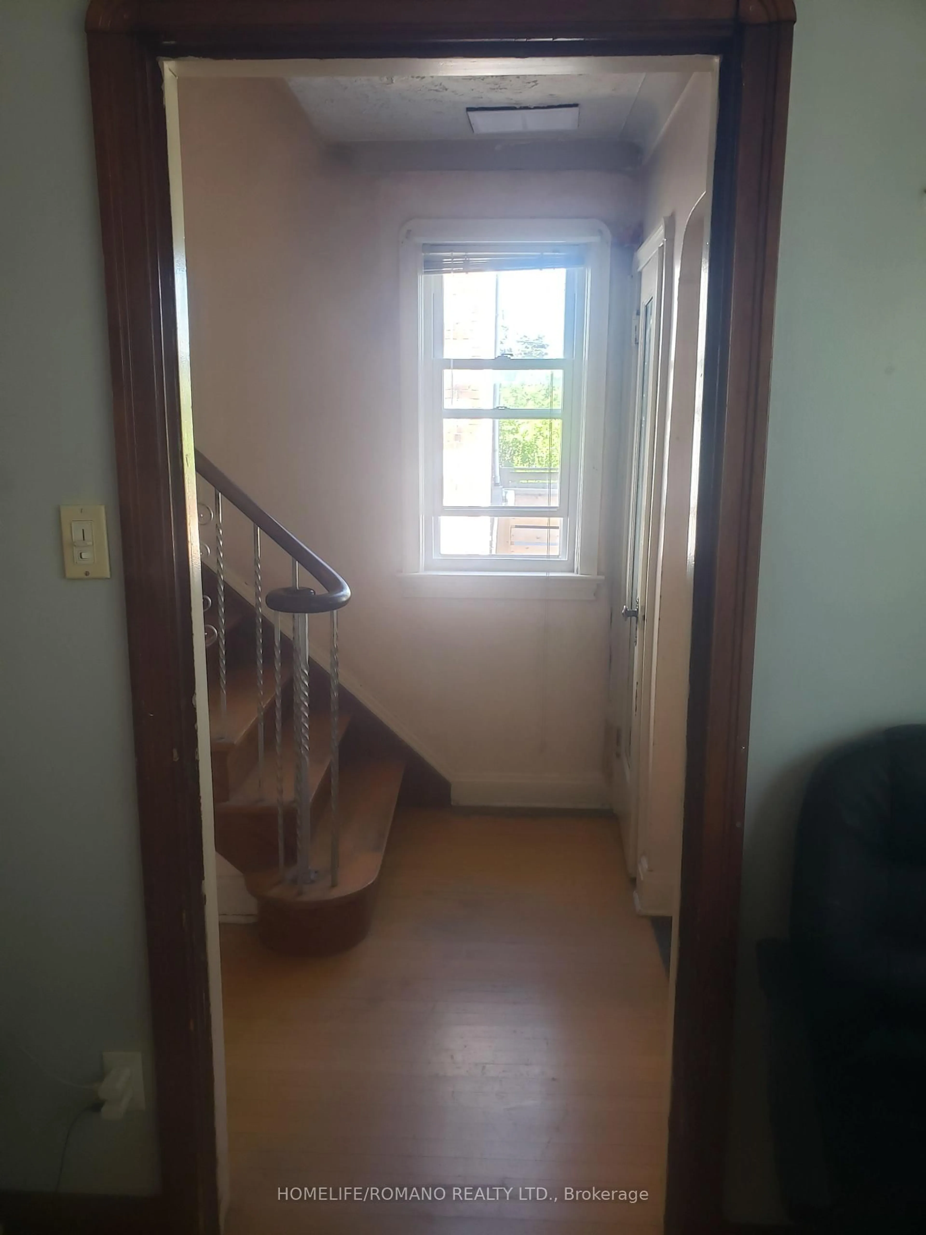 A pic of a room for 67 Beechborough Ave, Toronto Ontario M6M 1Z6
