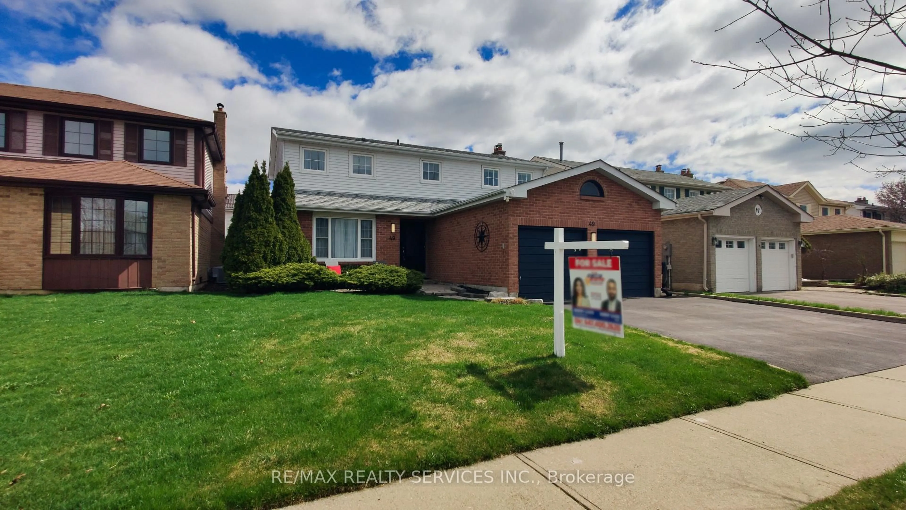 Unknown for 49 Mikado Cres, Brampton Ontario L6S 3R5