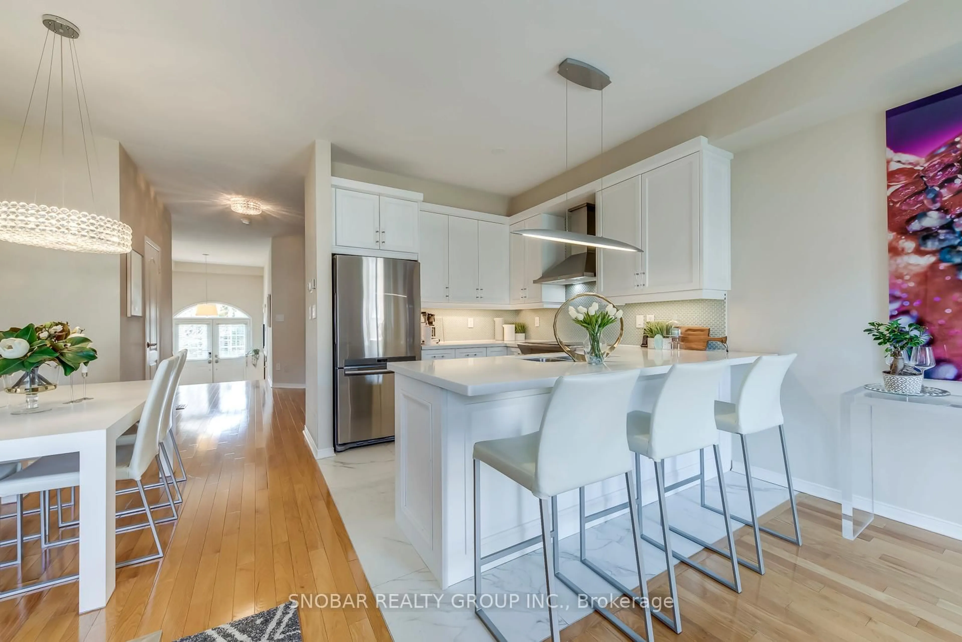 Open concept kitchen, unknown for 470 Faith Dr #31, Mississauga Ontario L5R 4E8