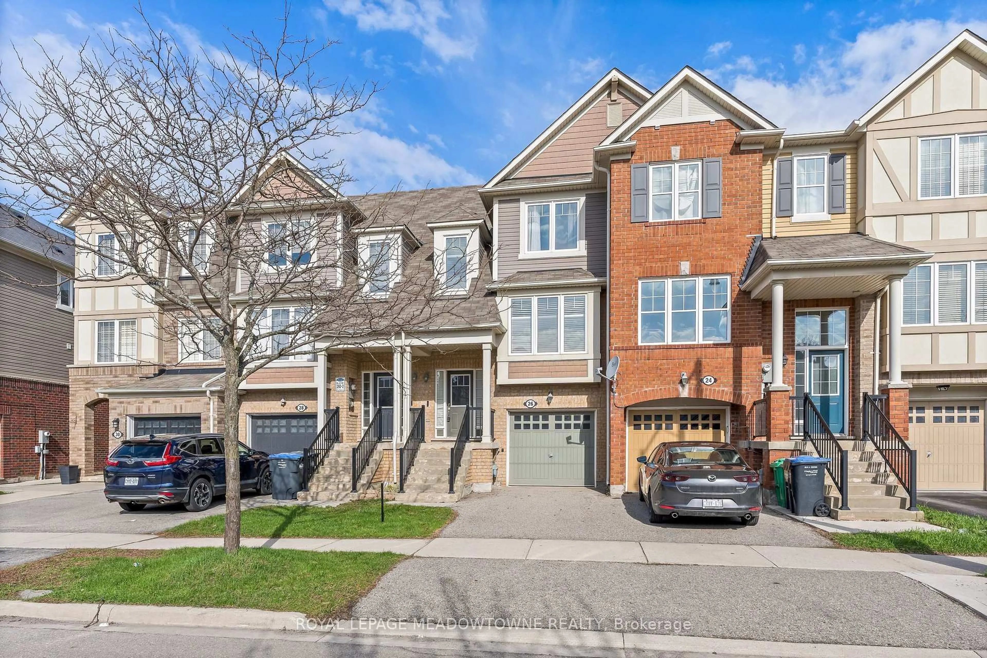 Home with brick exterior material, street for 26 Lathbury St, Brampton Ontario L7A 0R5