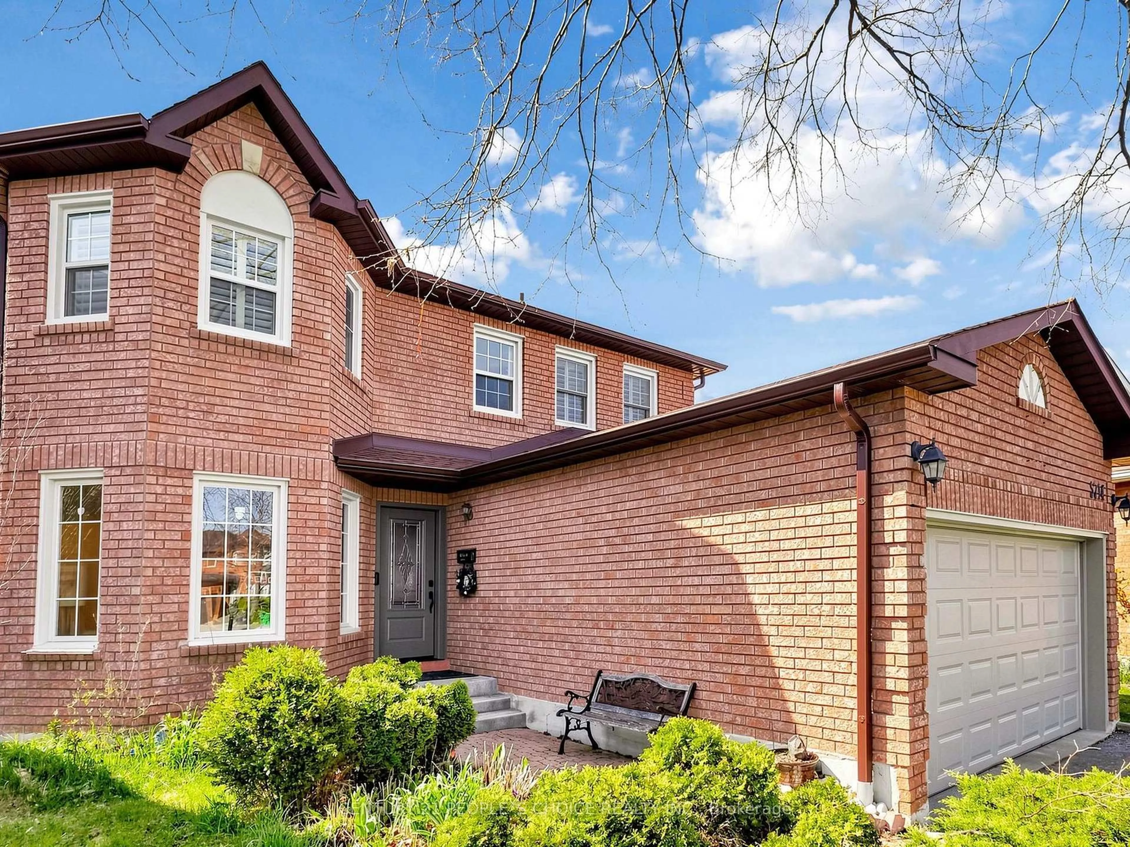 Home with brick exterior material, street for 5714 Colby Crt, Mississauga Ontario L5M 4S7