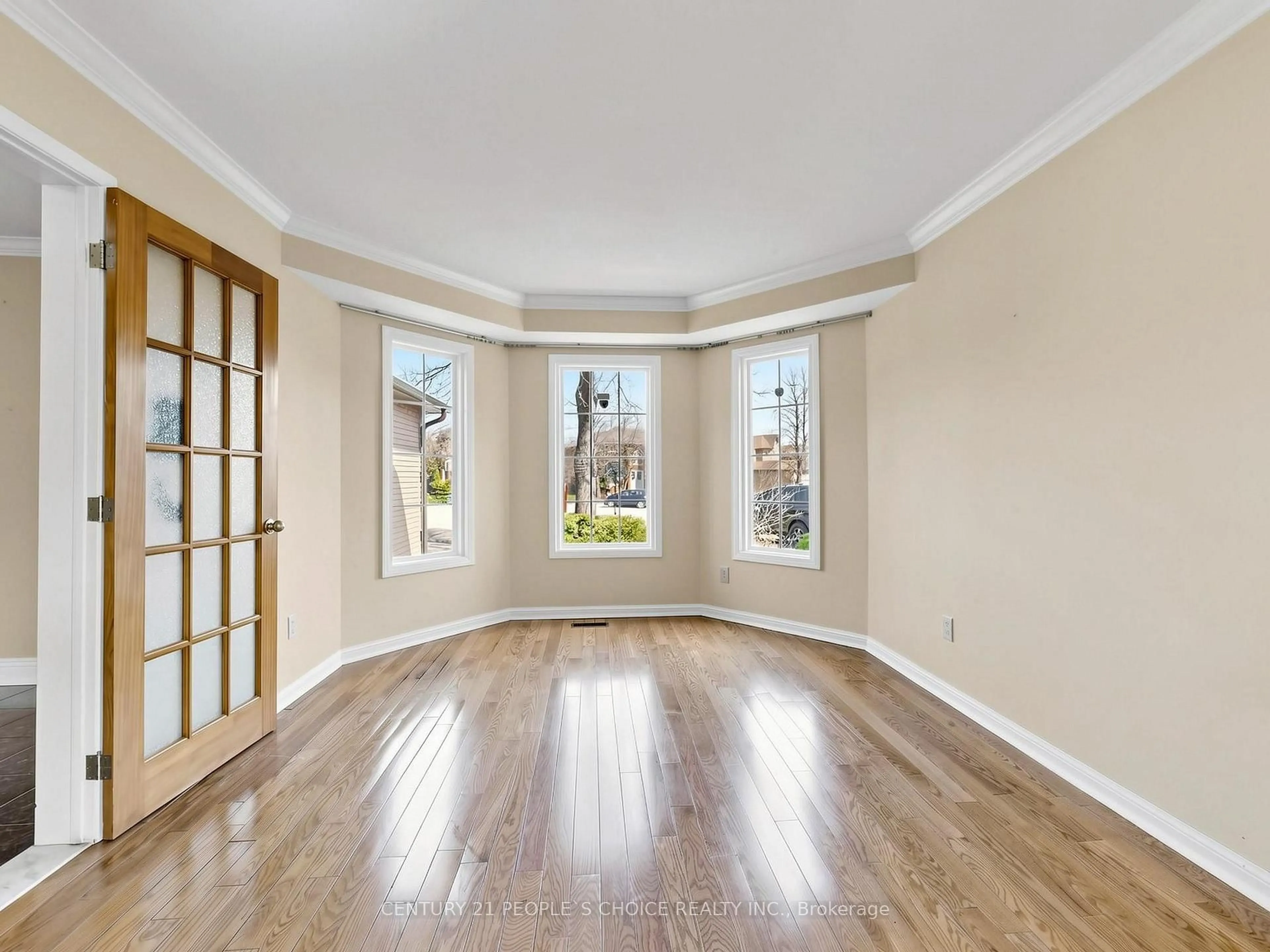 A pic of a room for 5714 Colby Crt, Mississauga Ontario L5M 4S7