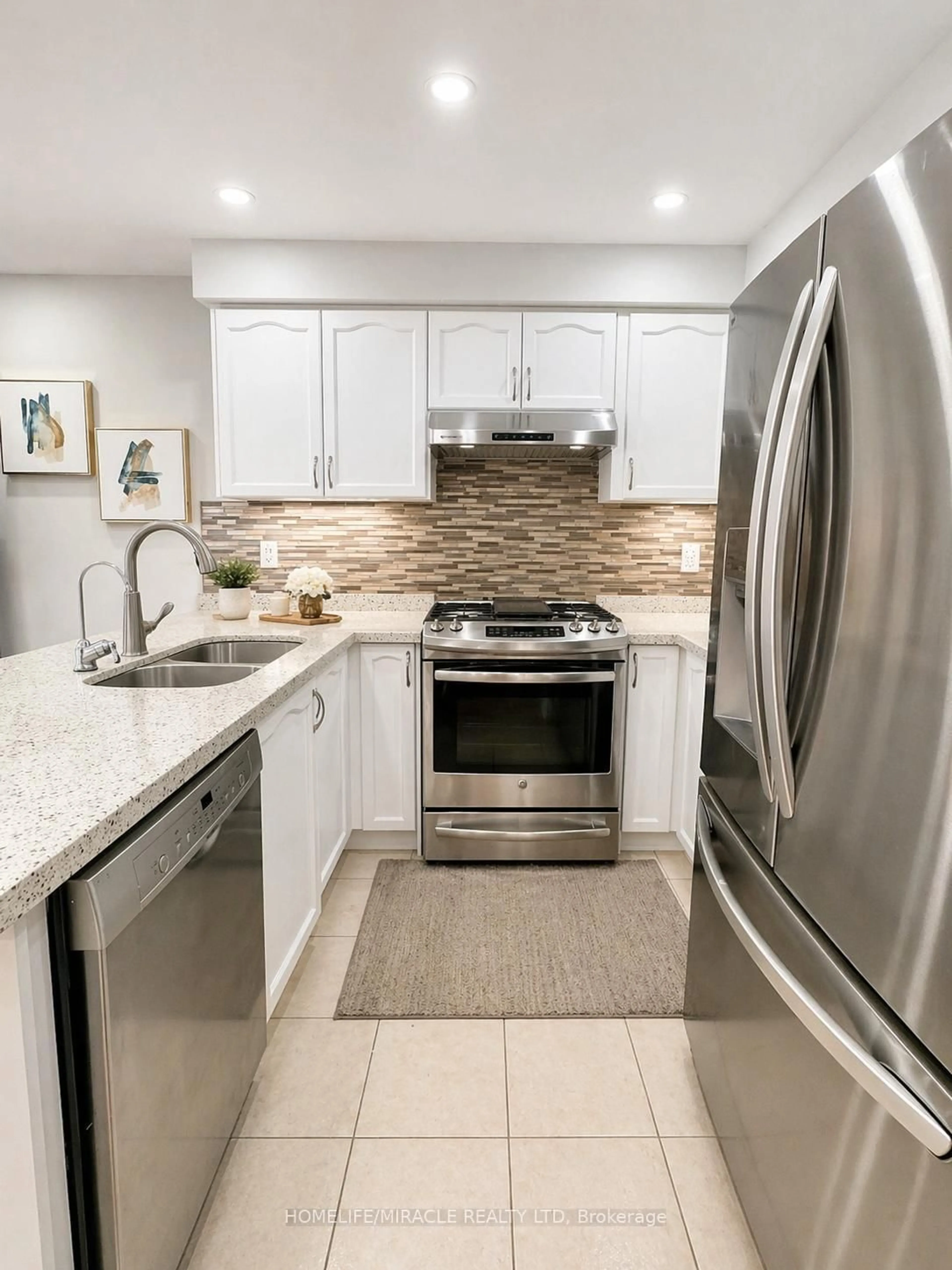 Contemporary kitchen, ceramic/tile floor for 65 Bellchase Tr, Brampton Ontario L6P 3L9