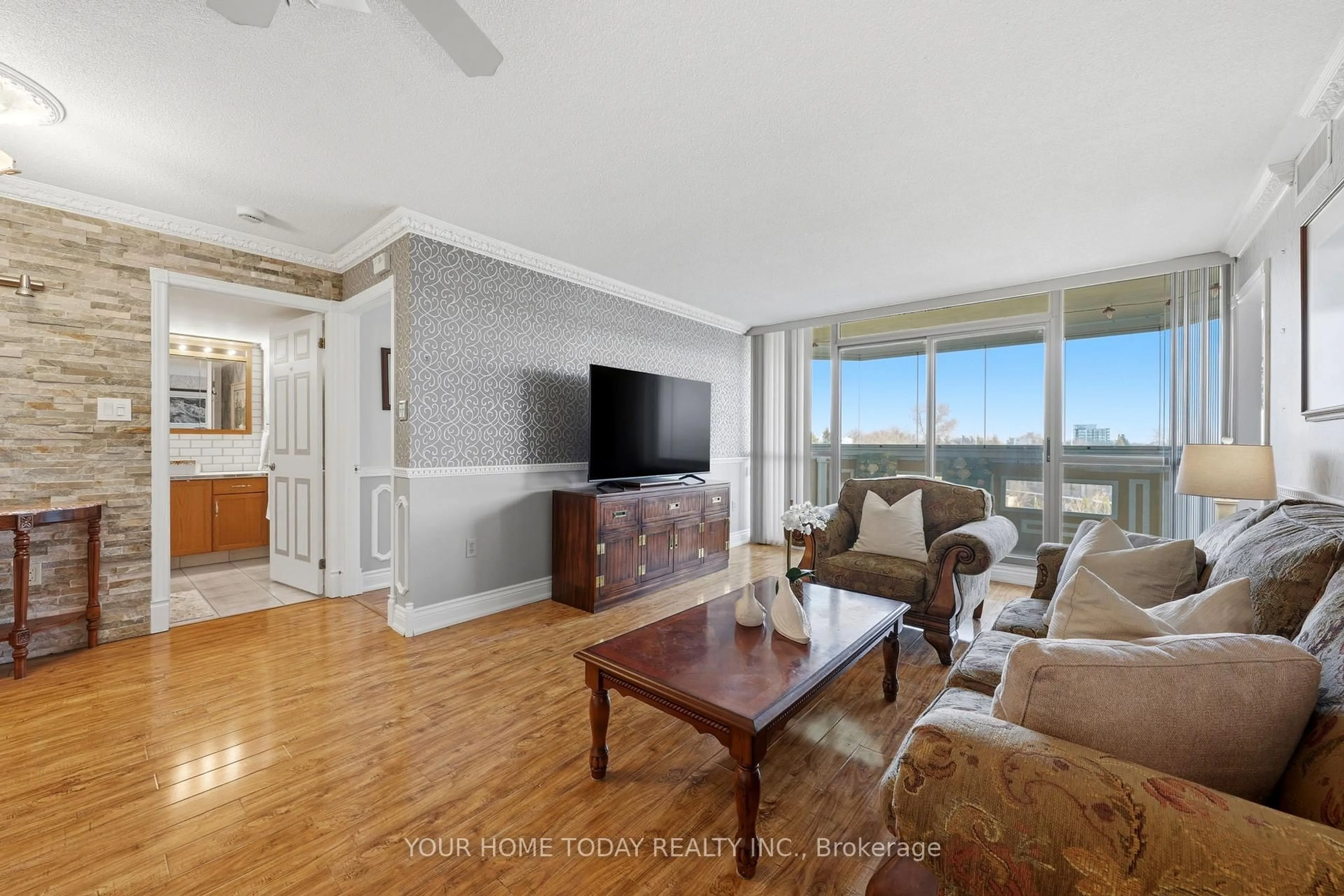 Living room with furniture, unknown for 20 McFarlane Dr #507, Halton Hills Ontario L7G 5J8