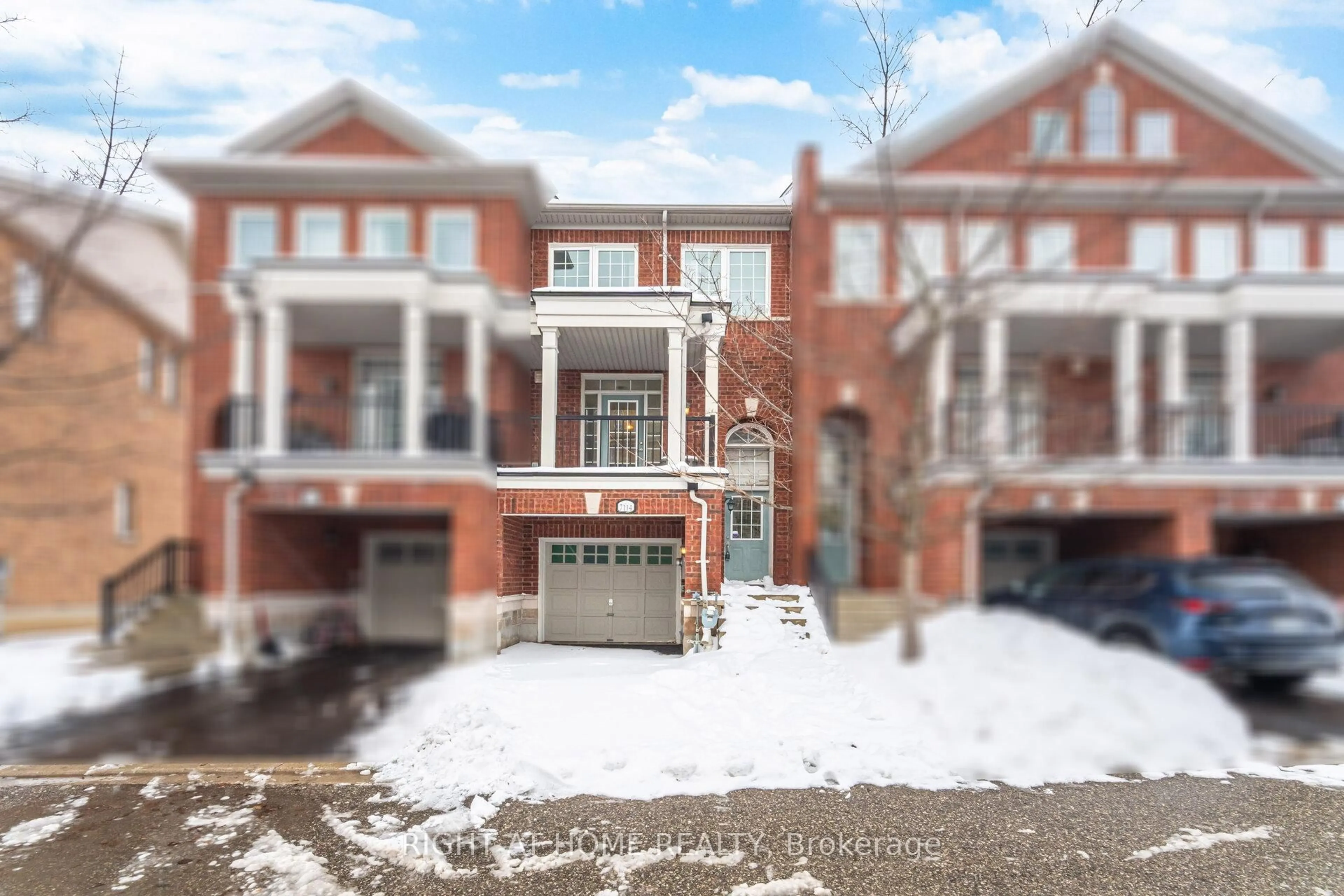 Home with brick exterior material, street for 7114 Triumph Lane, Mississauga Ontario L5N 0C5