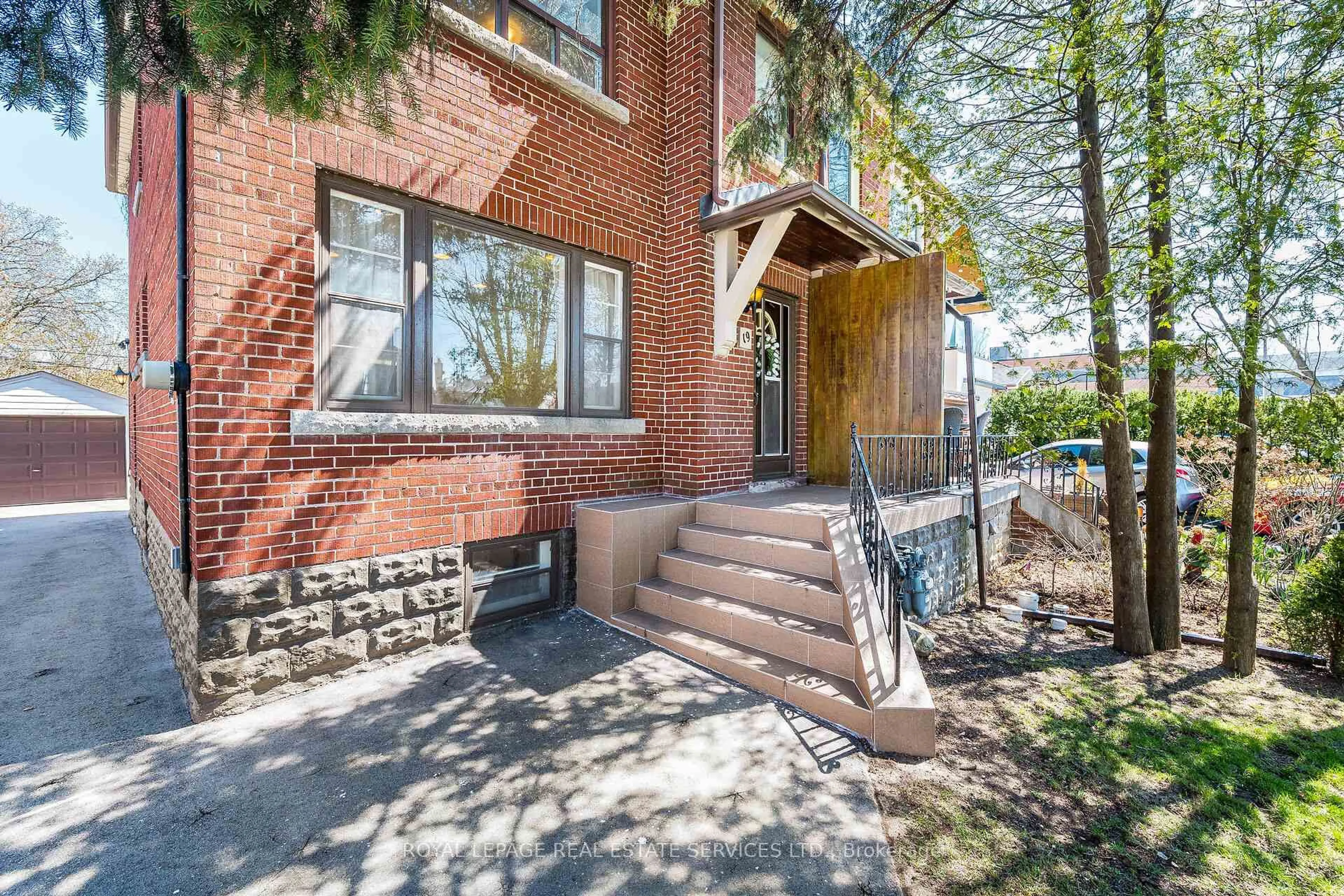 Home with brick exterior material, street for 19 Nineteenth St, Toronto Ontario M8V 3L4