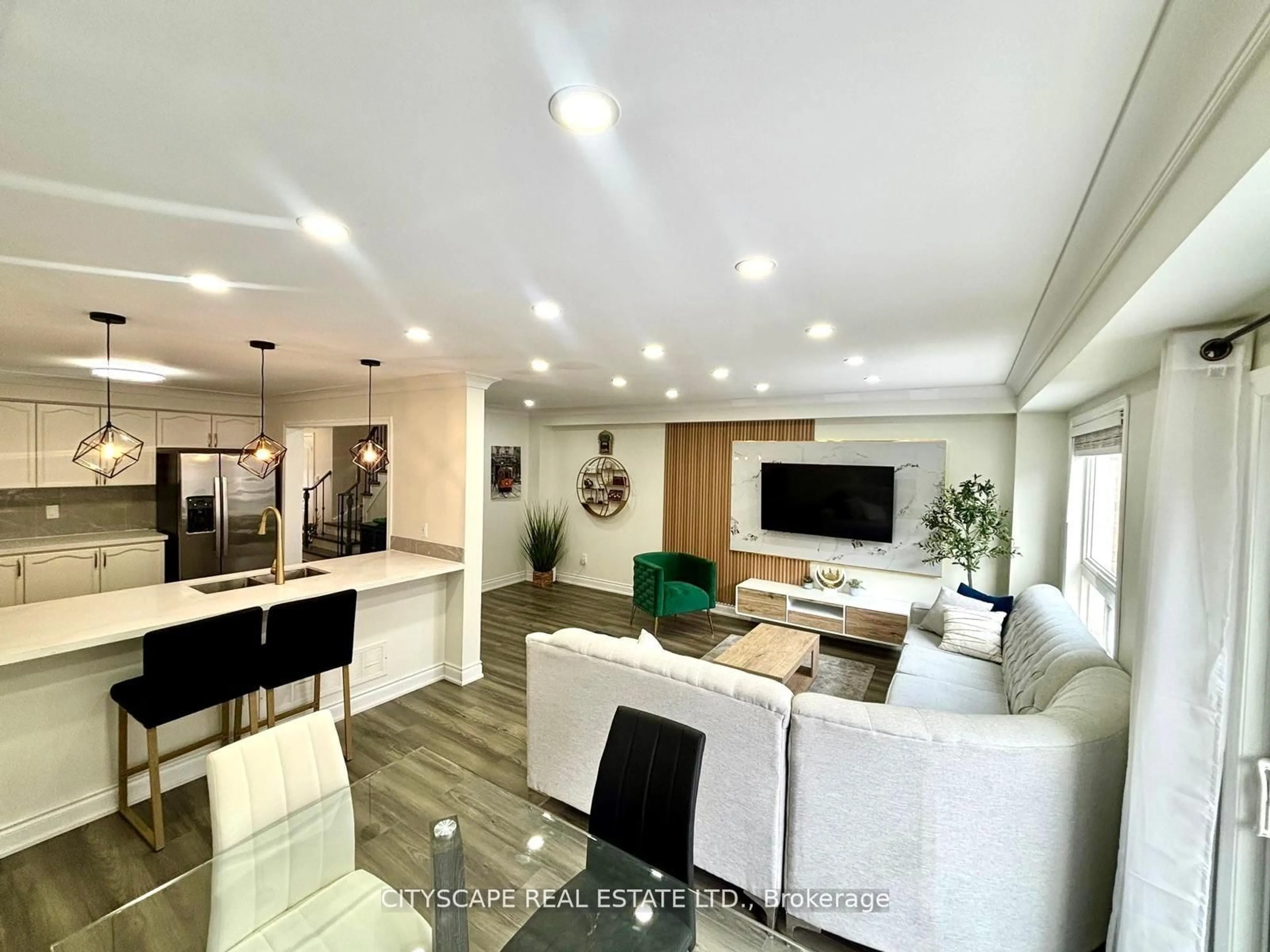 Unknown for 3974 Stardust Dr, Mississauga Ontario L5M 8A5