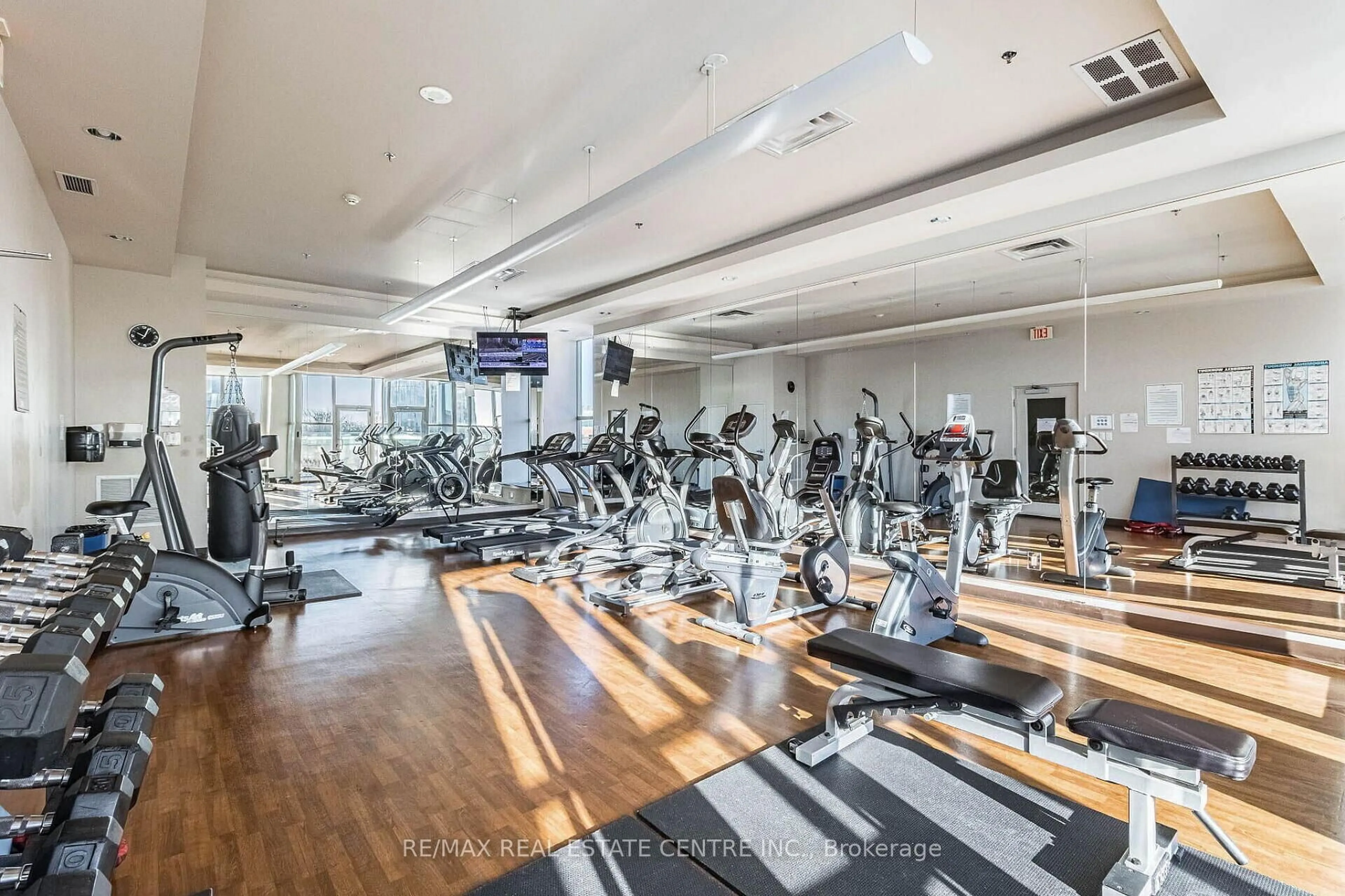 Gym or fitness room for 9 George St #2203, Brampton Ontario L6X 0T6