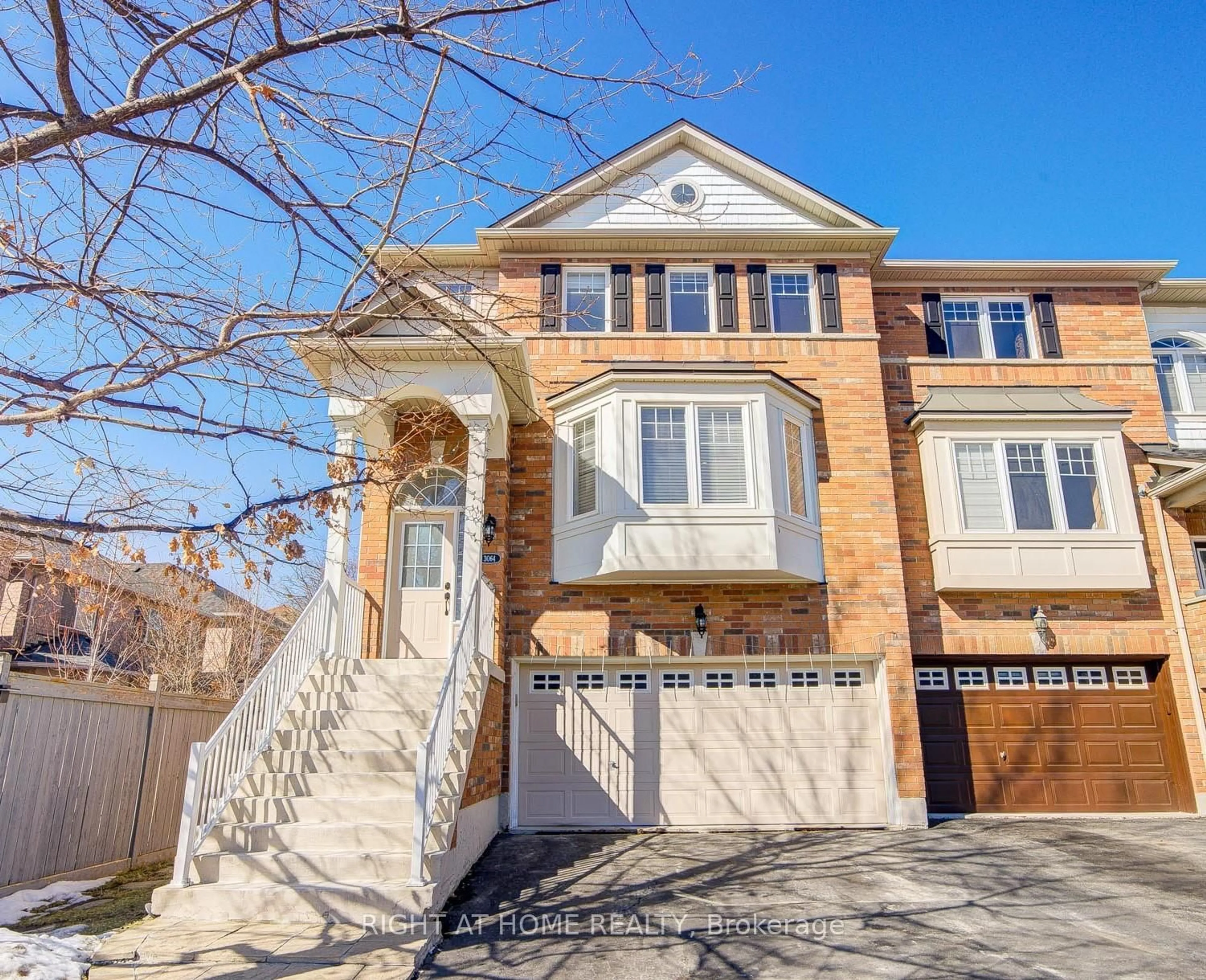 Home with brick exterior material, street for 3064 Highbourne Cres, Oakville Ontario L6M 5H1