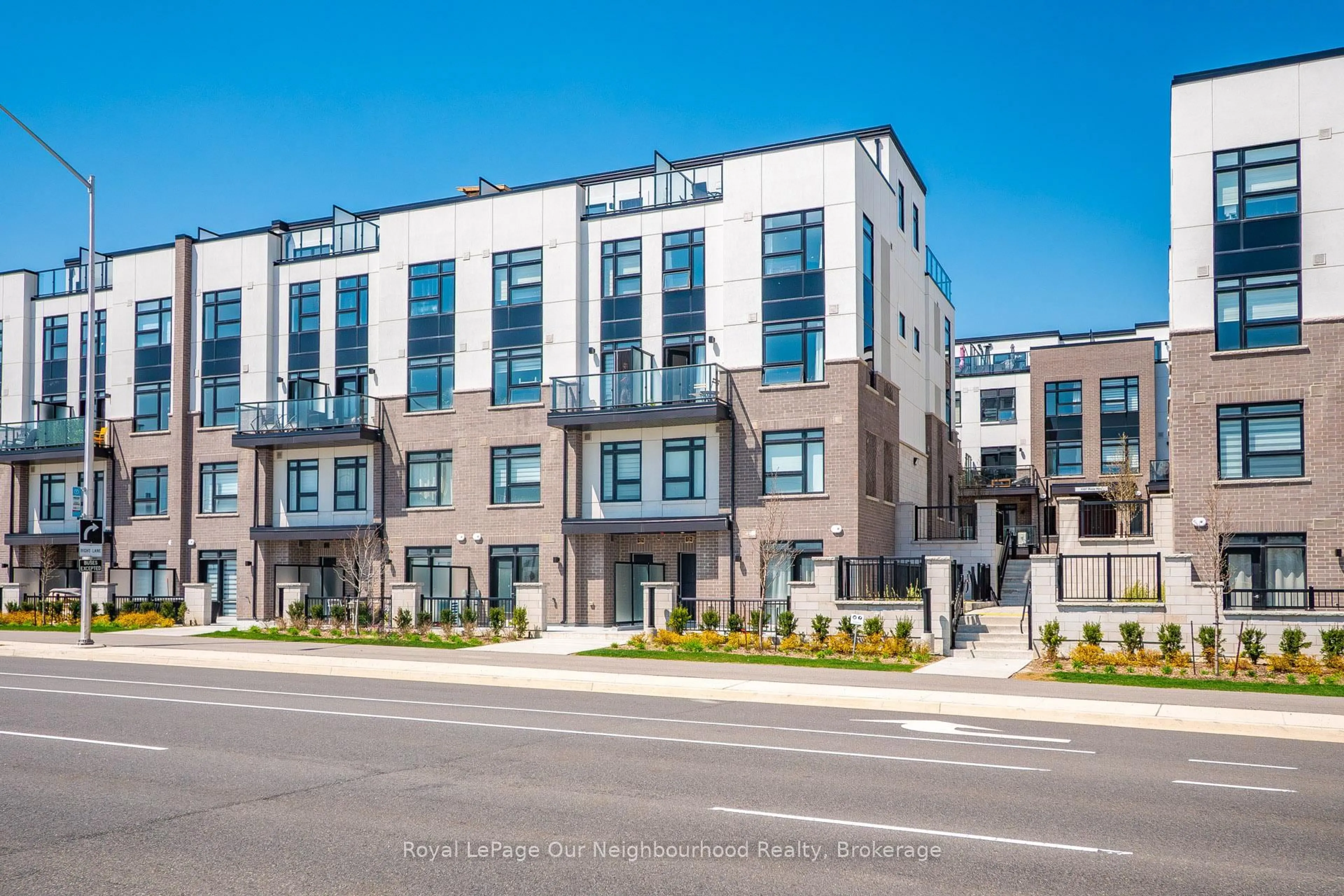 Unknown for 1585 Rose Way #103, Milton Ontario L9T 7E7