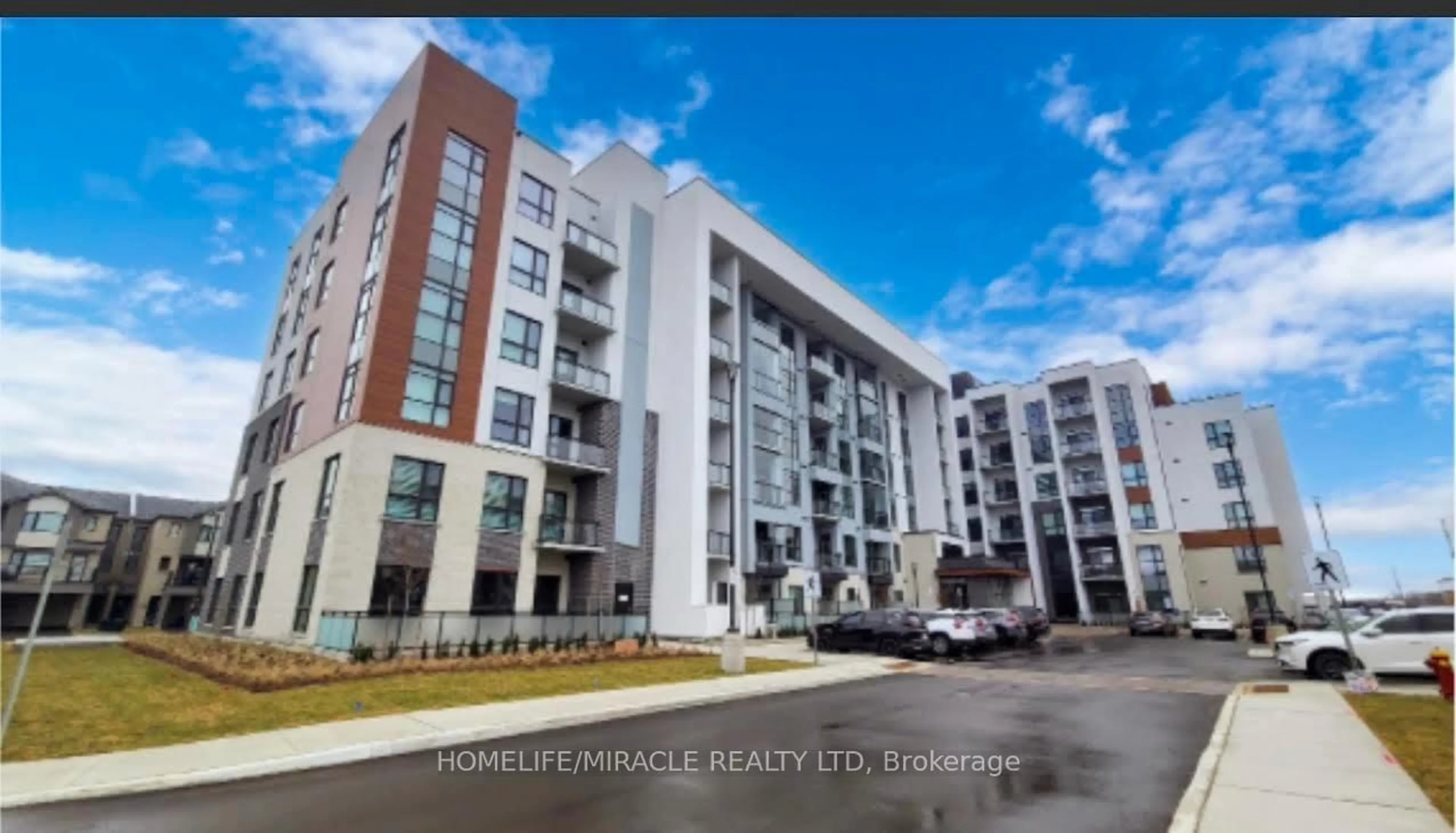 A pic from outside/outdoor area/front of a property/back of a property/a pic from drone, street for 470 Gordon Krantz Ave #116, Milton Ontario L9E 1Z3