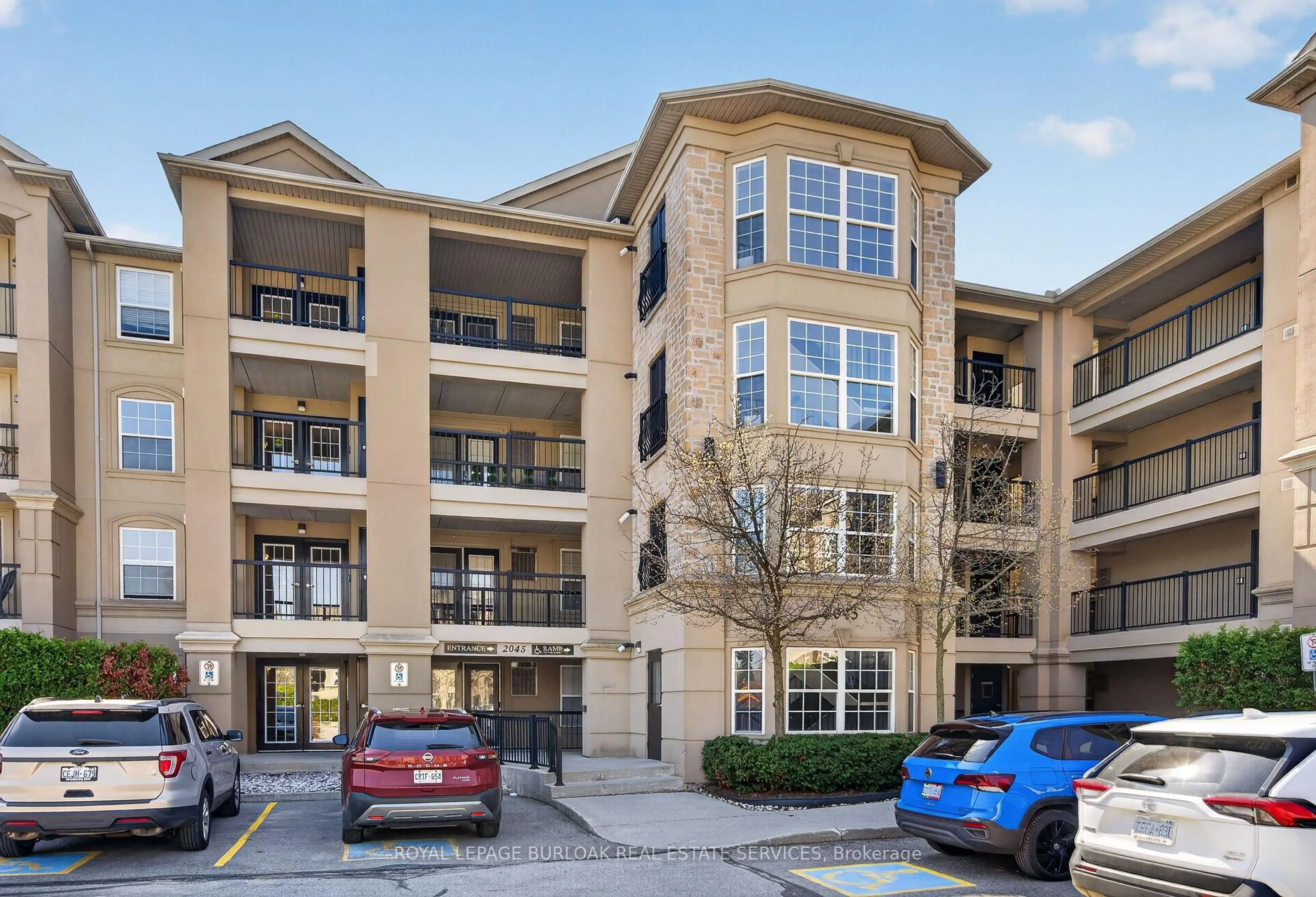 Unknown for 2045 Appleby Line #113, Burlington Ontario L7L 7G9