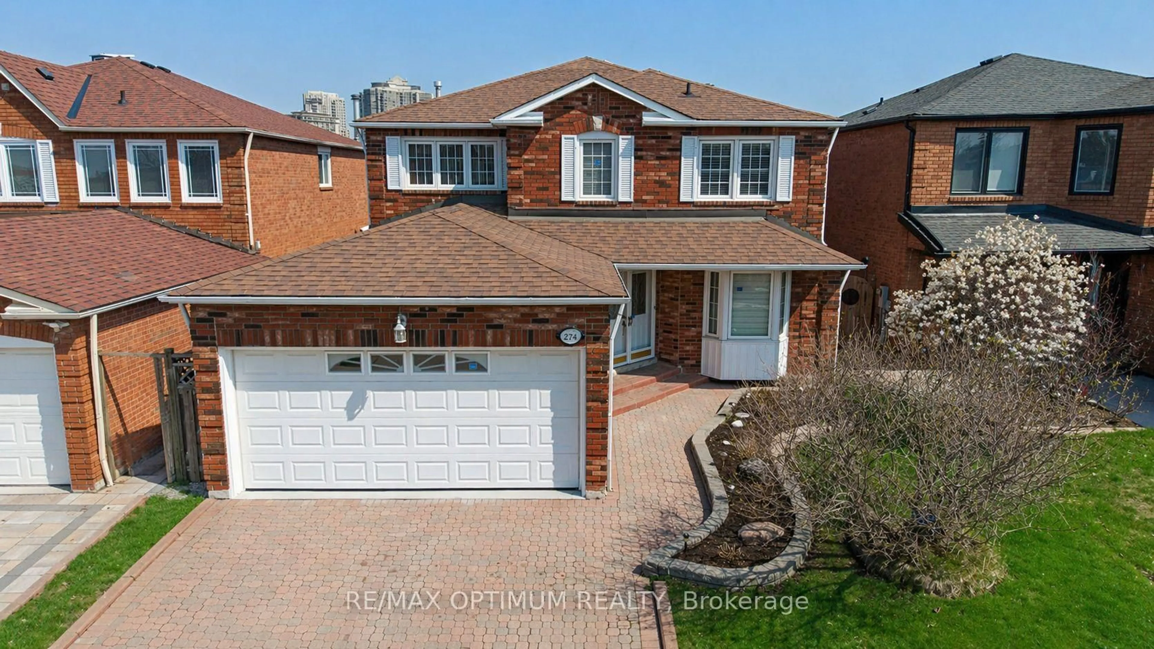 Home with brick exterior material, street for 274 Ceremonial Dr, Mississauga Ontario L5R 2N8