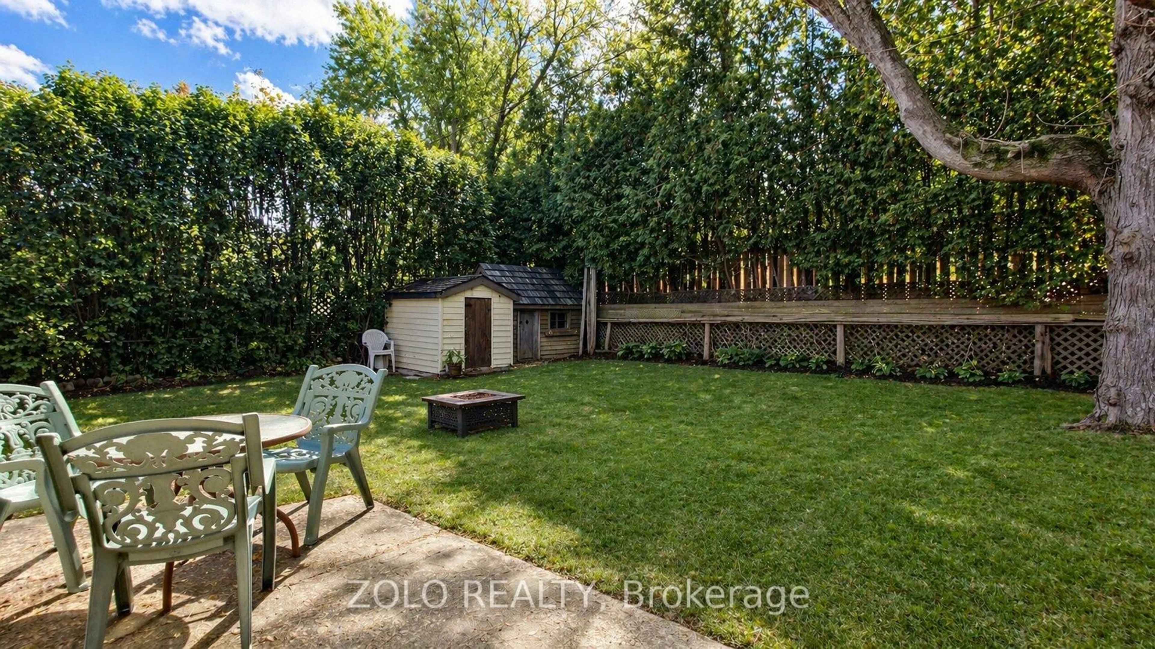 Patio, street for 26 Cardwell St, Orangeville Ontario L9W 2V6