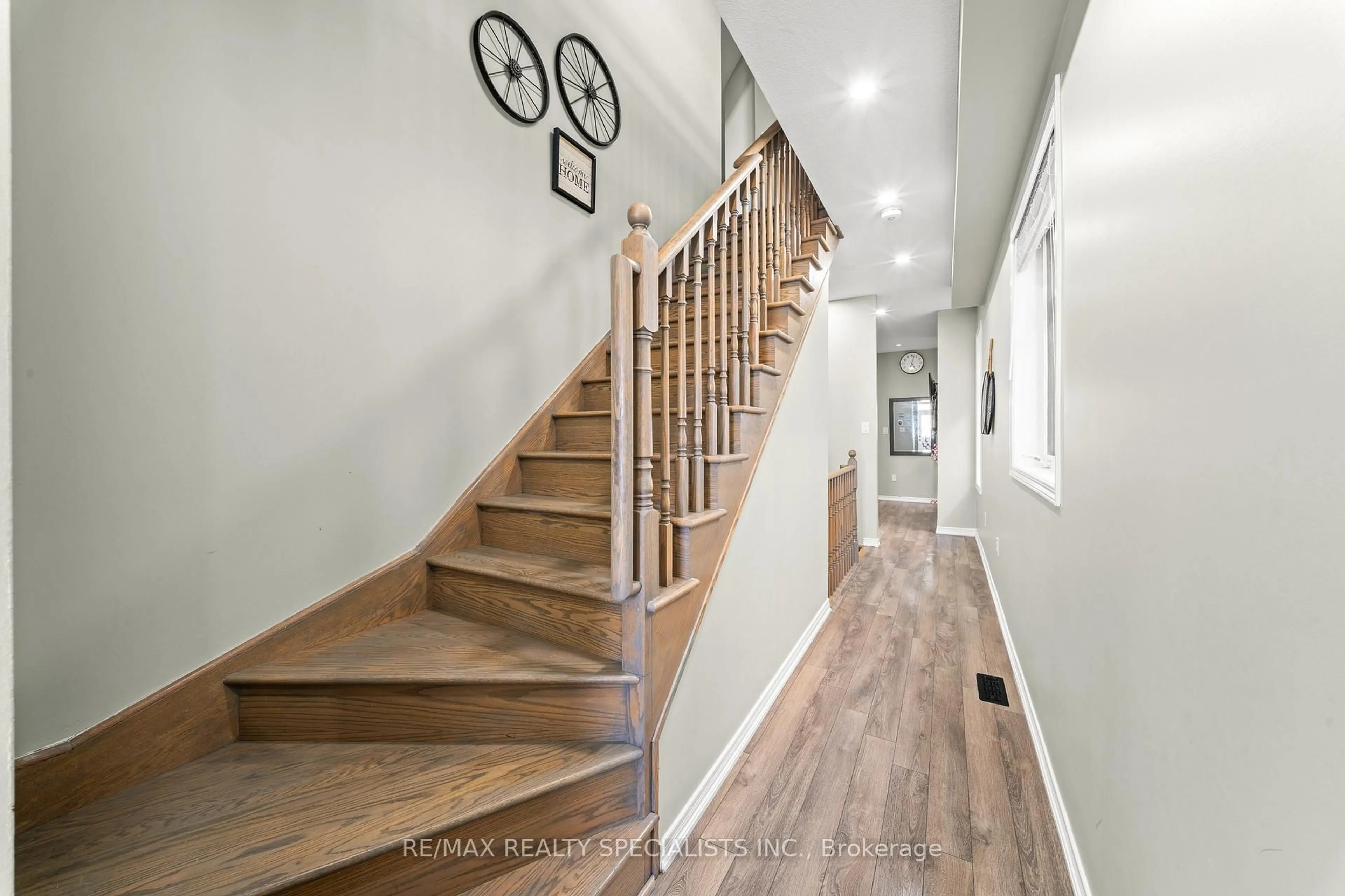 Stairs for 67 Baffin Cres, Brampton Ontario L7A 4L1