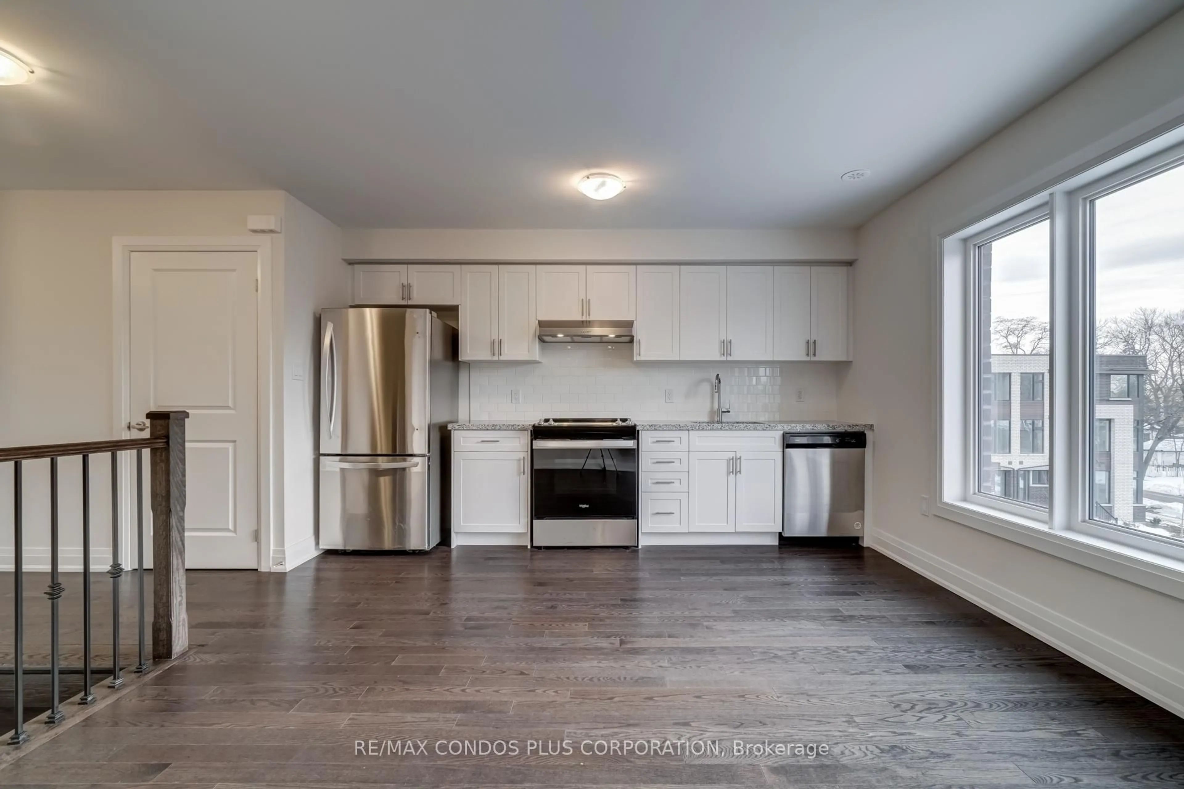 Open concept kitchen, unknown for 4 Wild Rose Gdns, Toronto Ontario M6L 0A5