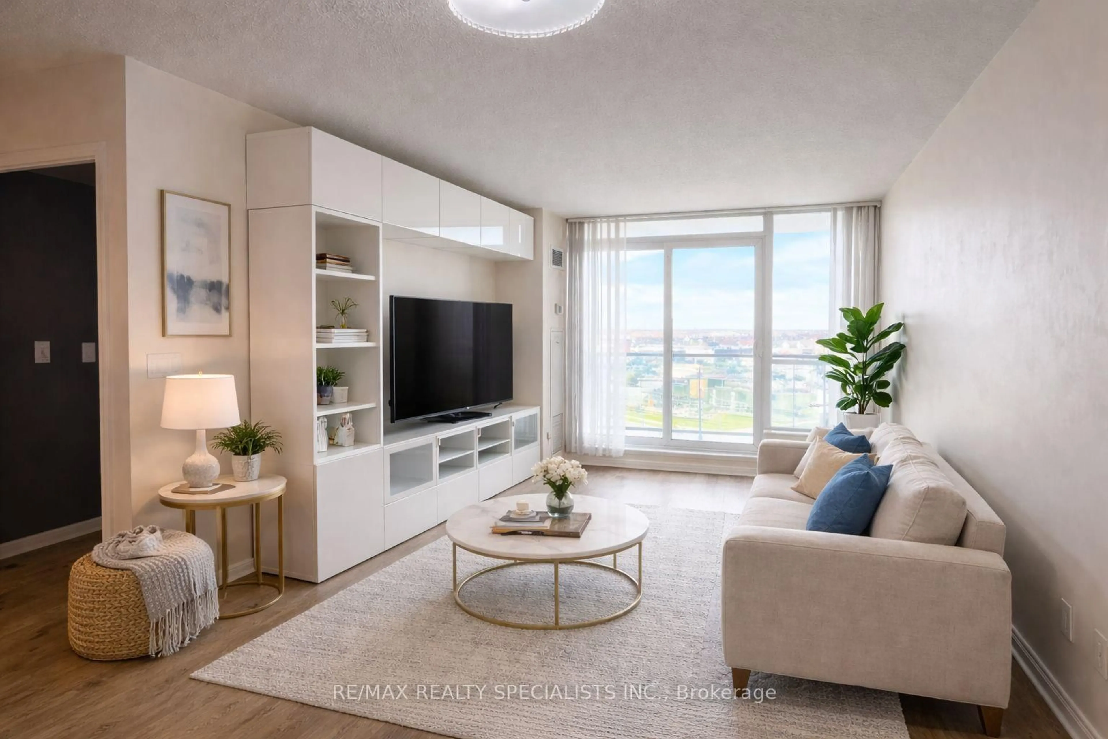 Living room with furniture, unknown for 4879 Kimbermount Ave #810, Mississauga Ontario L5M 7R8