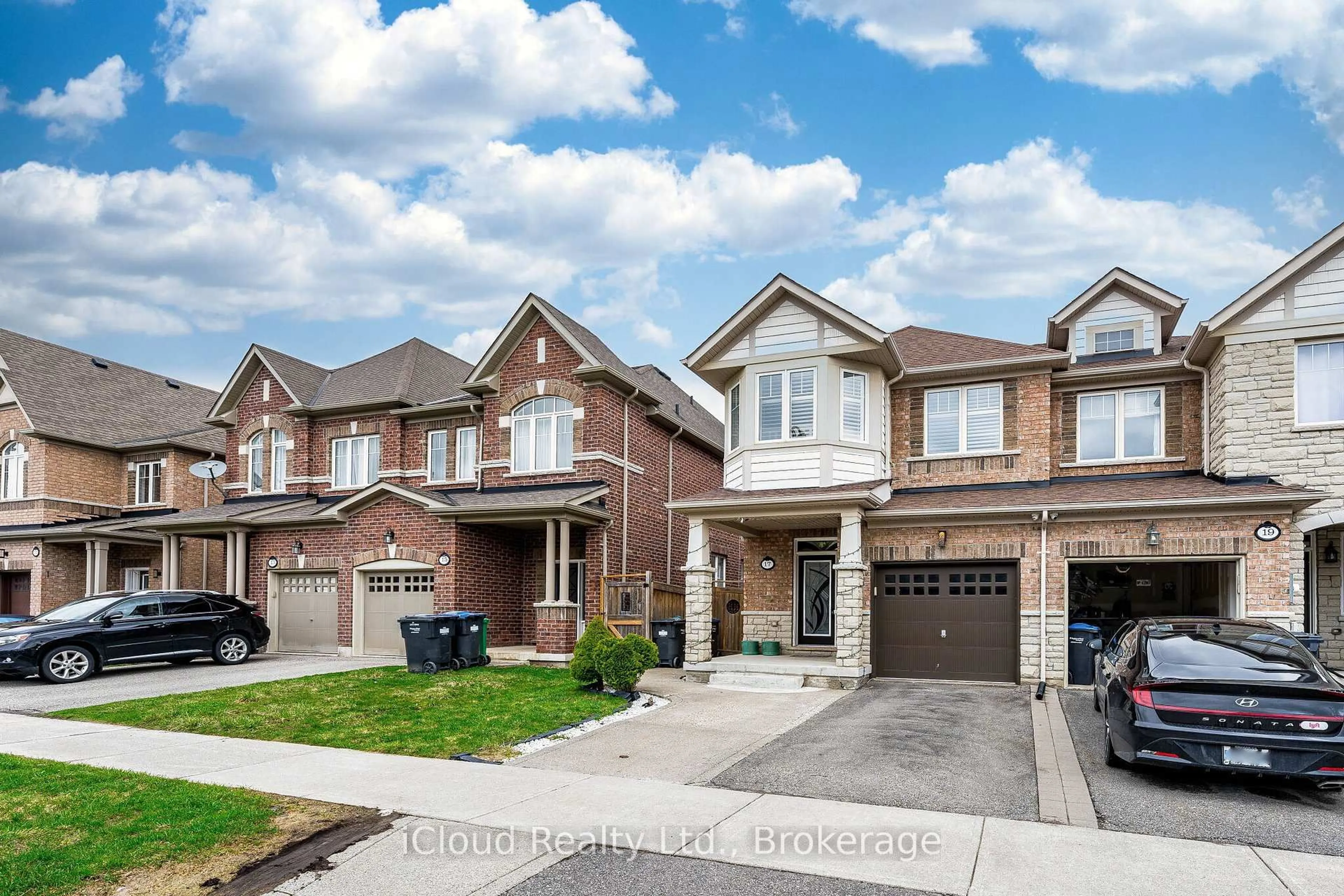 Home with brick exterior material, street for 17 Vinewood Rd, Caledon Ontario L7C 4A9