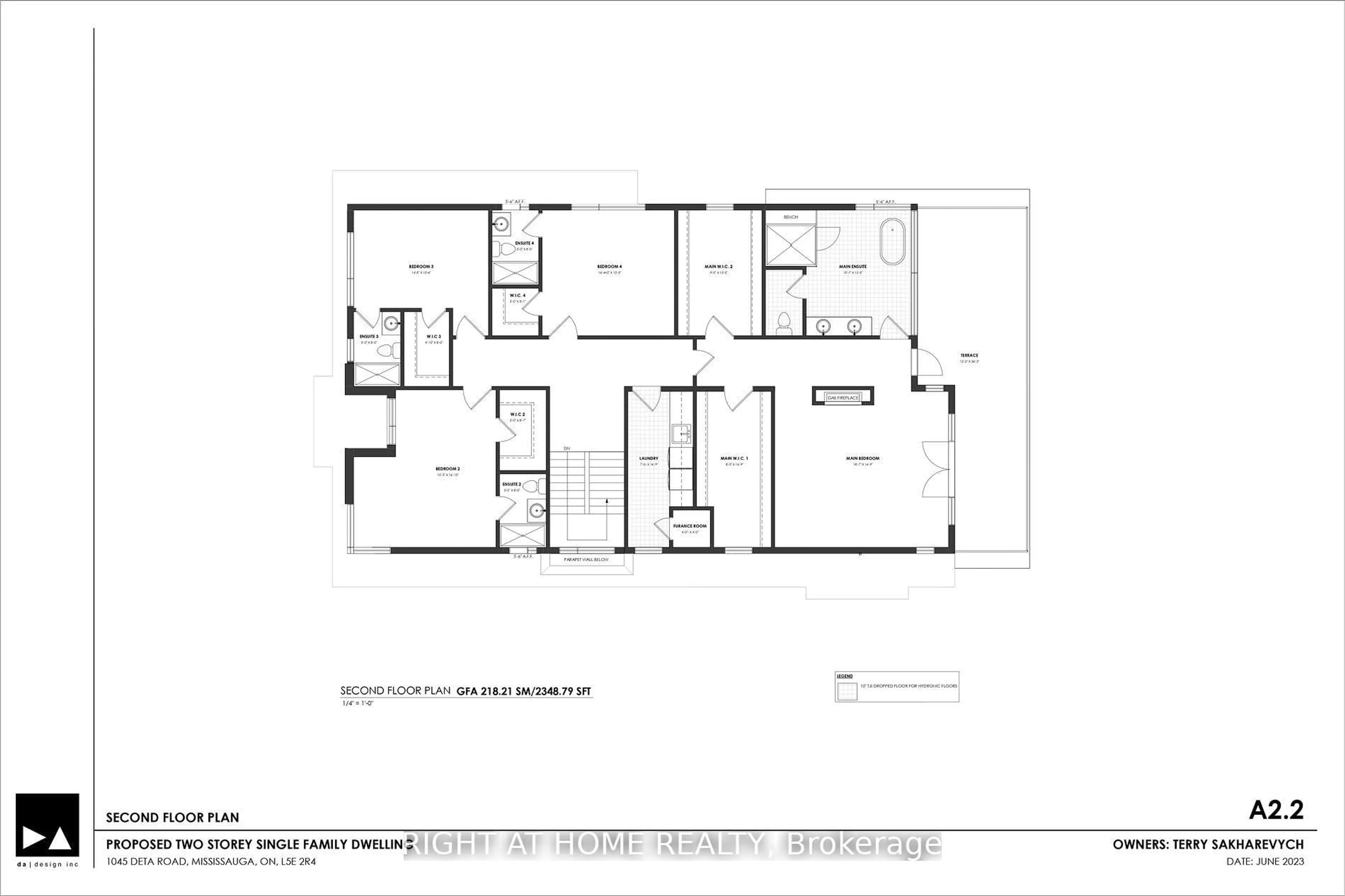 Floor plan for 1045 Deta Rd, Mississauga Ontario L5E 2R4