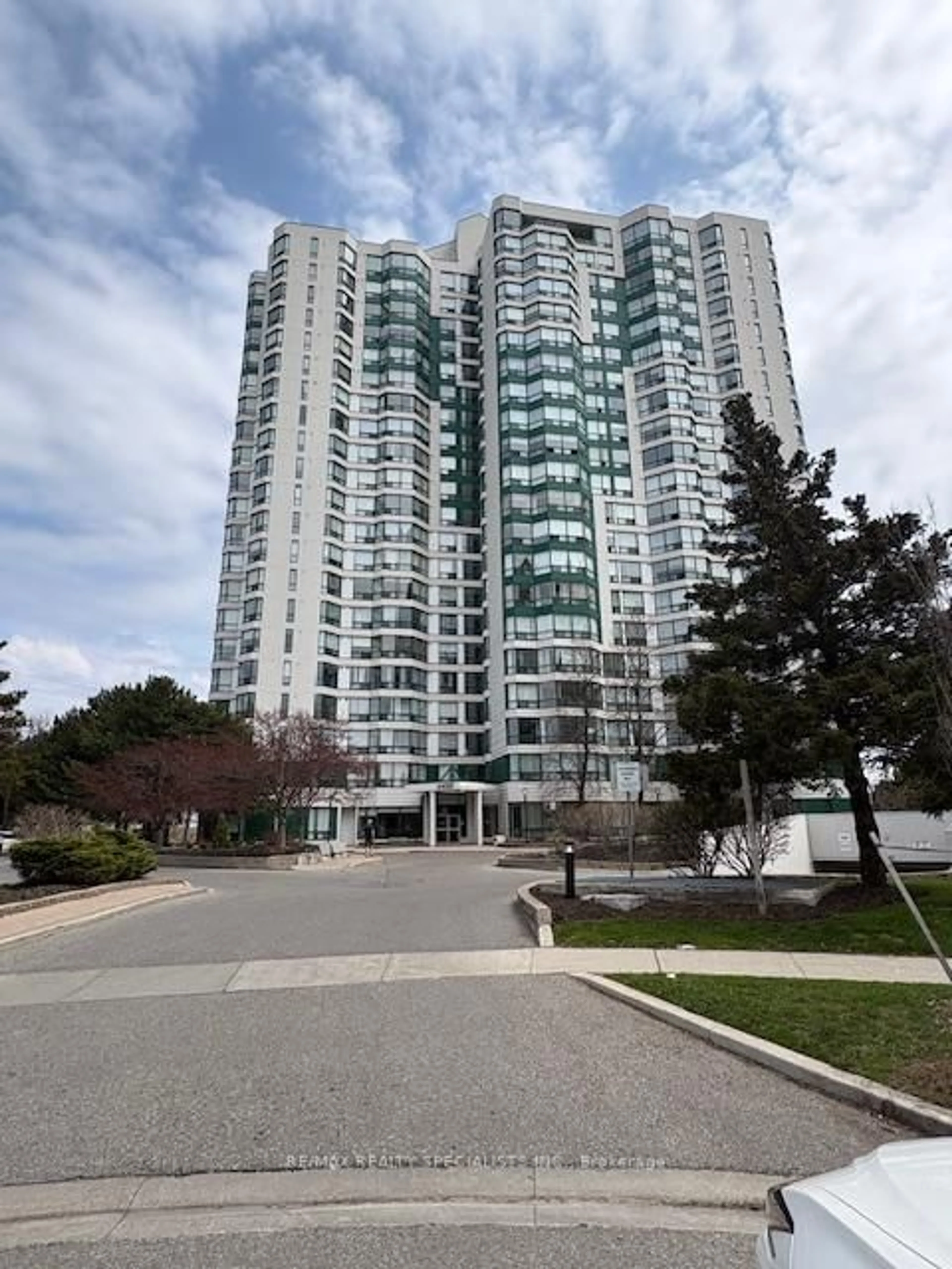 Unknown for 4450 Tucana Crt #2110, Mississauga Ontario L5R 3R4