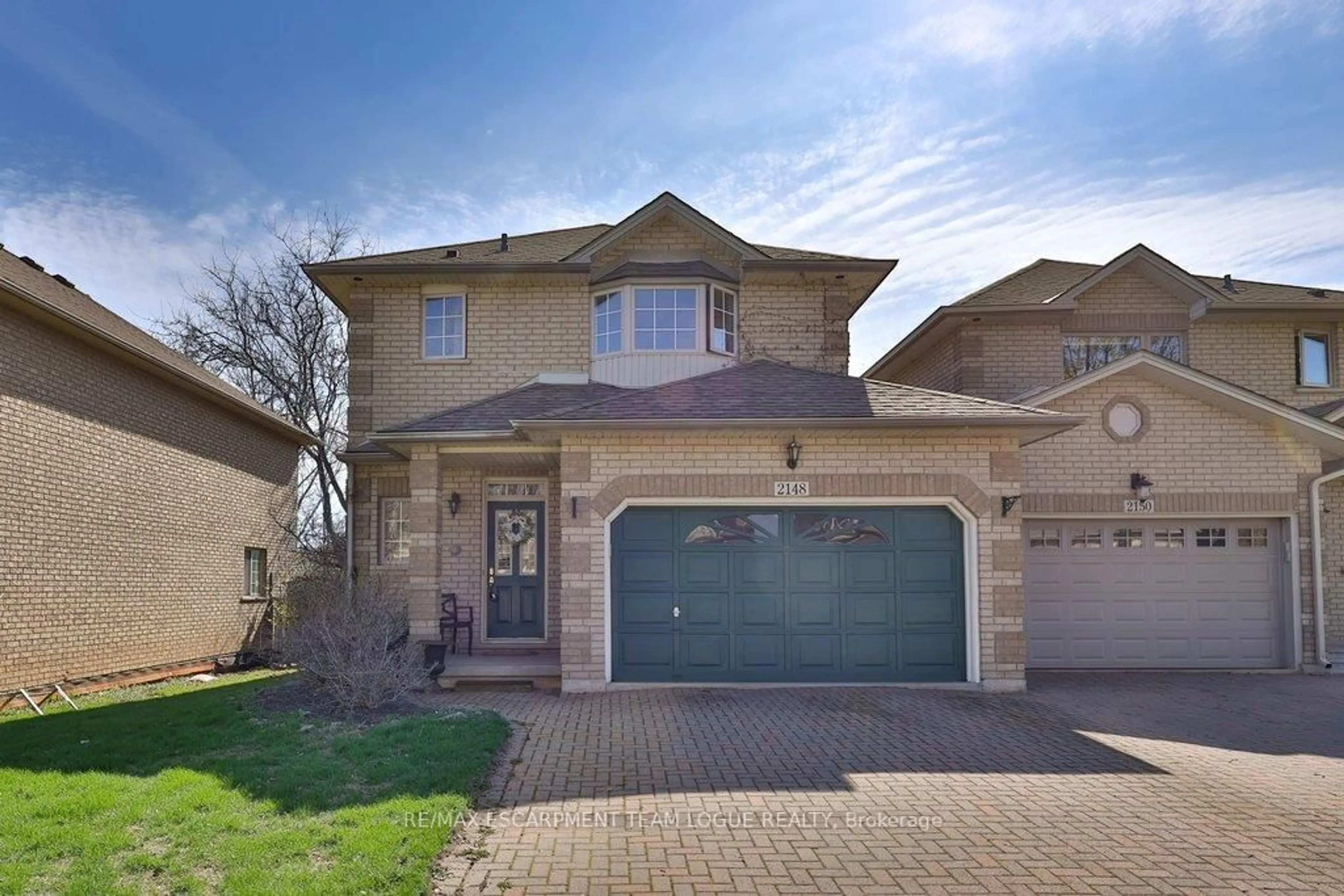 Home with brick exterior material, street for 2148 Greenway Terr, Burlington Ontario L7M 4L1
