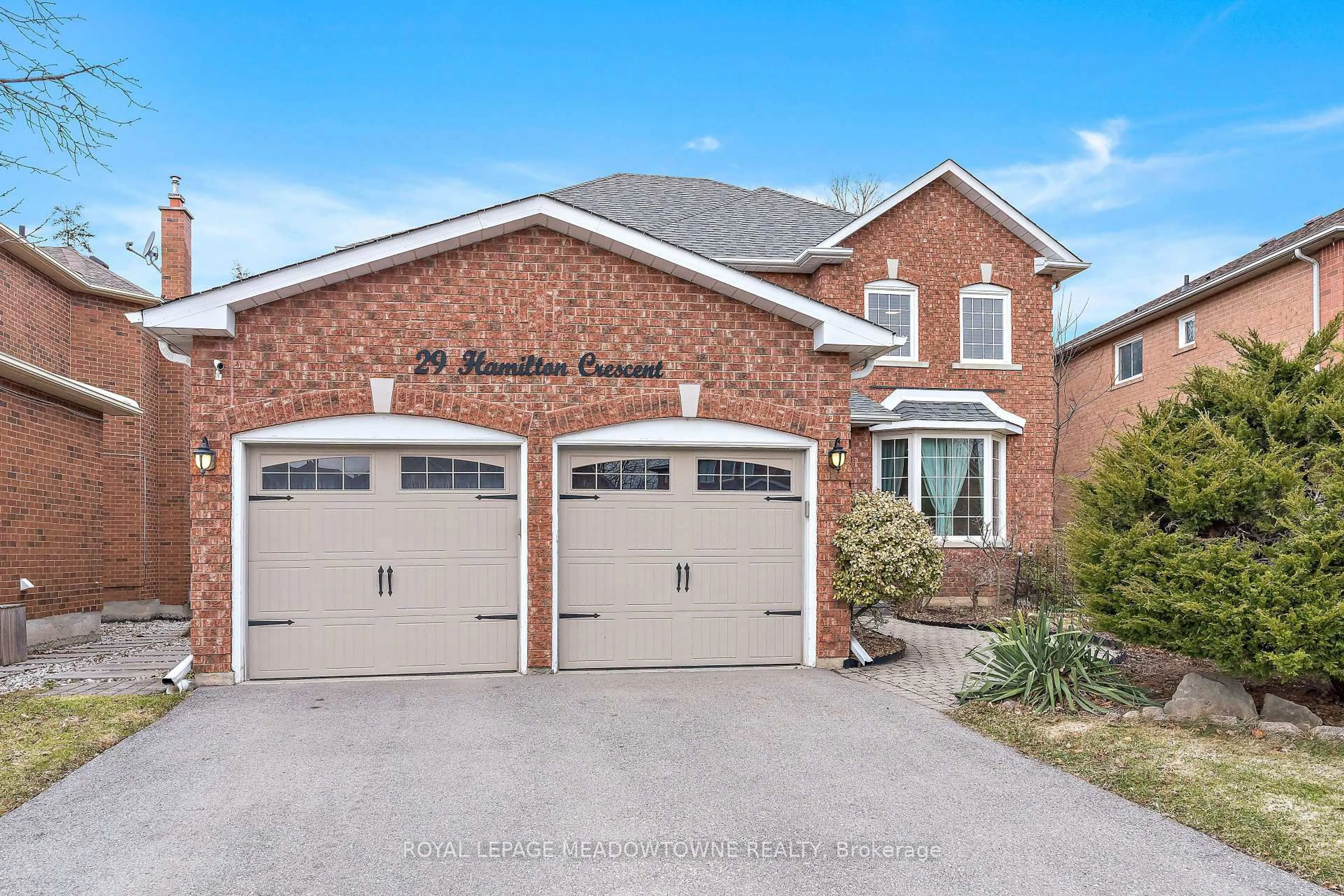 Home with brick exterior material, street for 29 Hamilton Cres, Halton Hills Ontario L7G 5K9