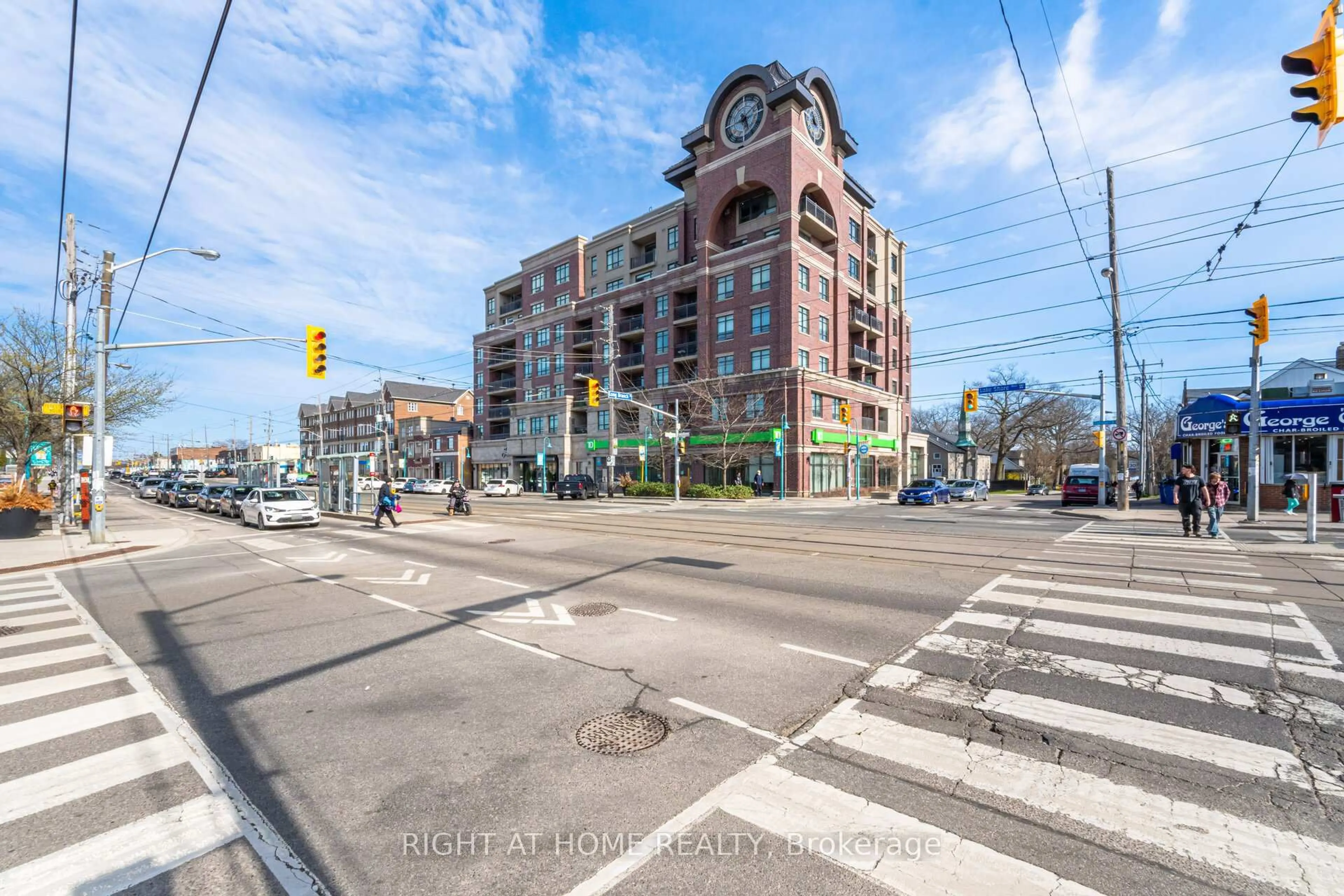Blurry image for 3563 Lake Shore Blvd #703, Toronto Ontario M8W 0A3