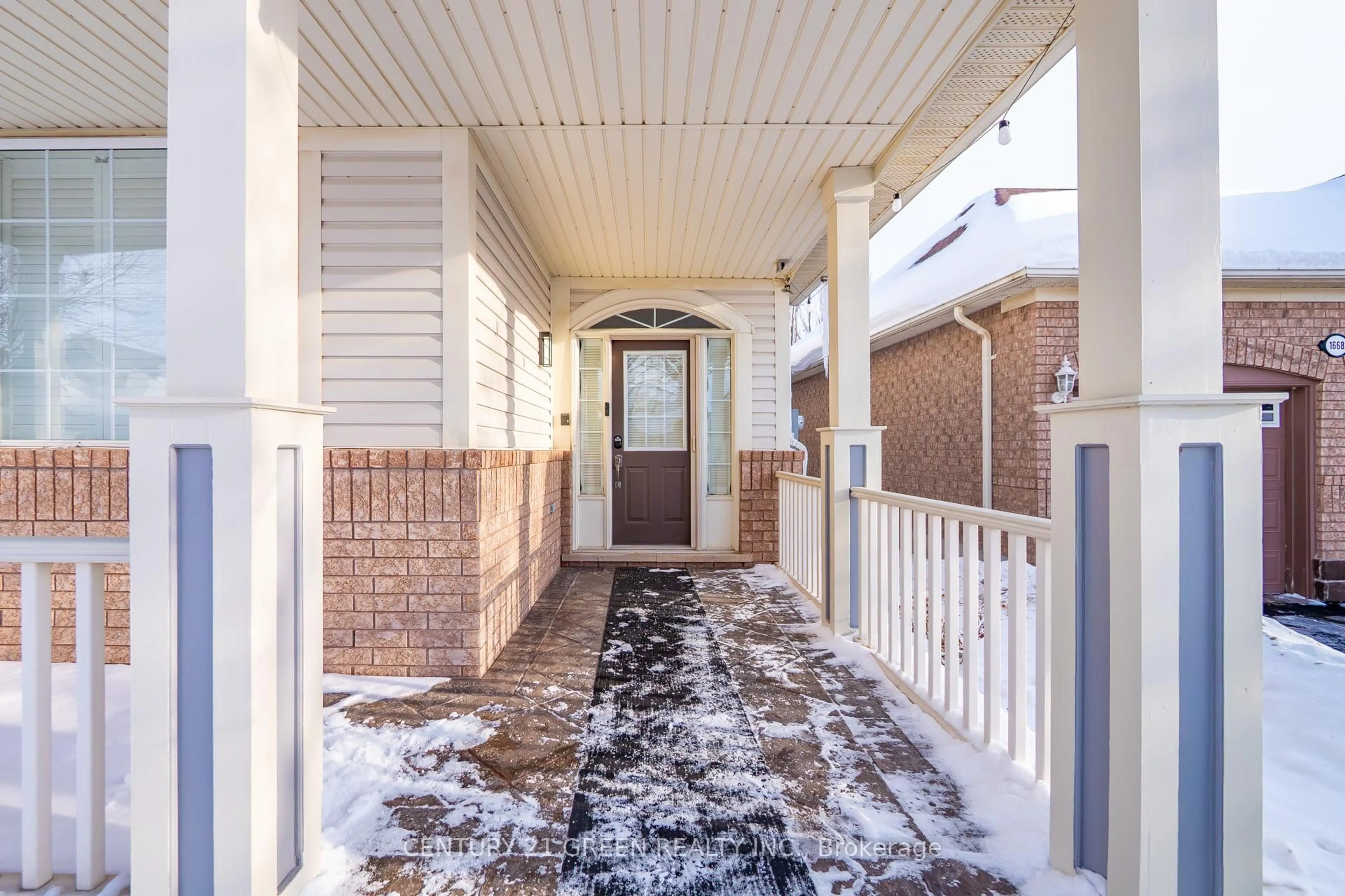 Unknown for 1666 Allan Cres, Milton Ontario L9T 5Z6